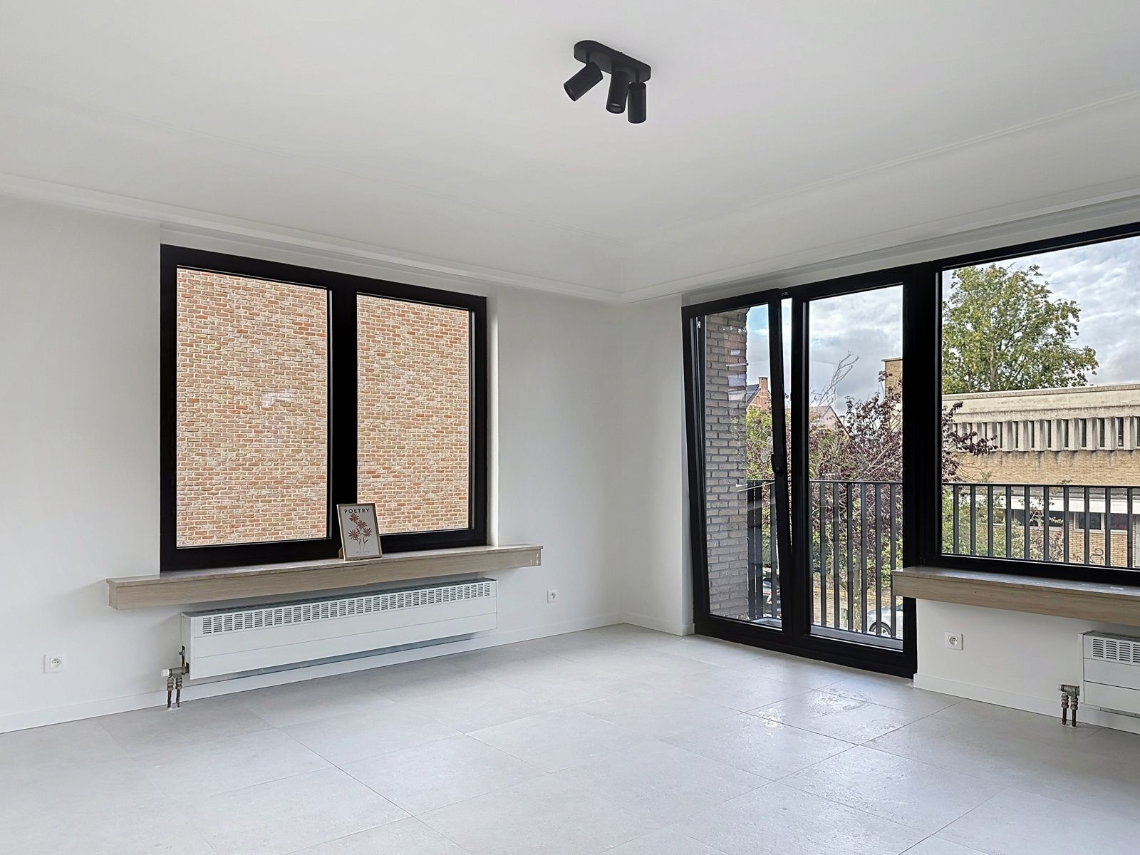 Gerenoveerd appartement in centrum Aartselaar foto 34