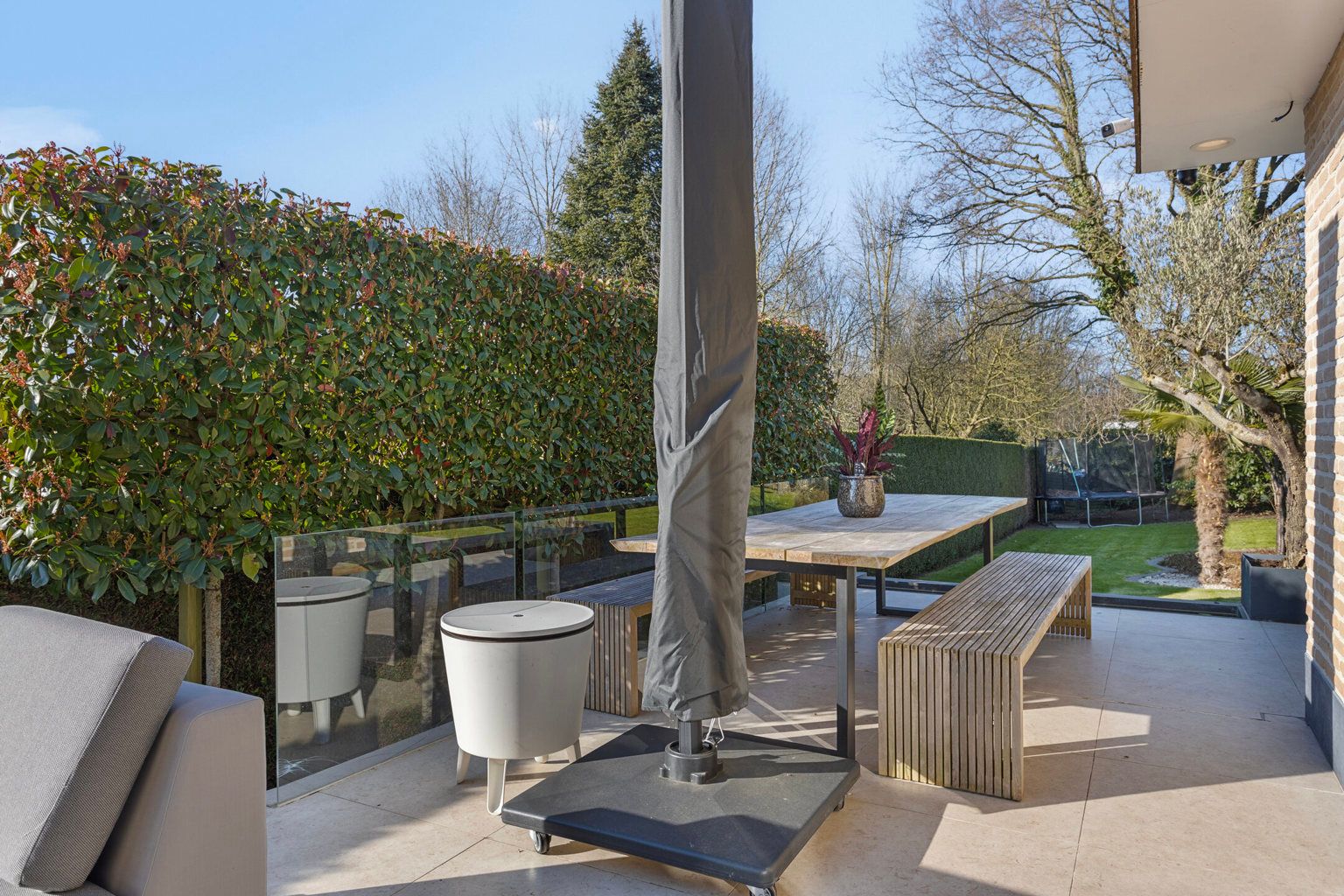 Instapklare laagbouw villa op een gunstige locatie  foto 30