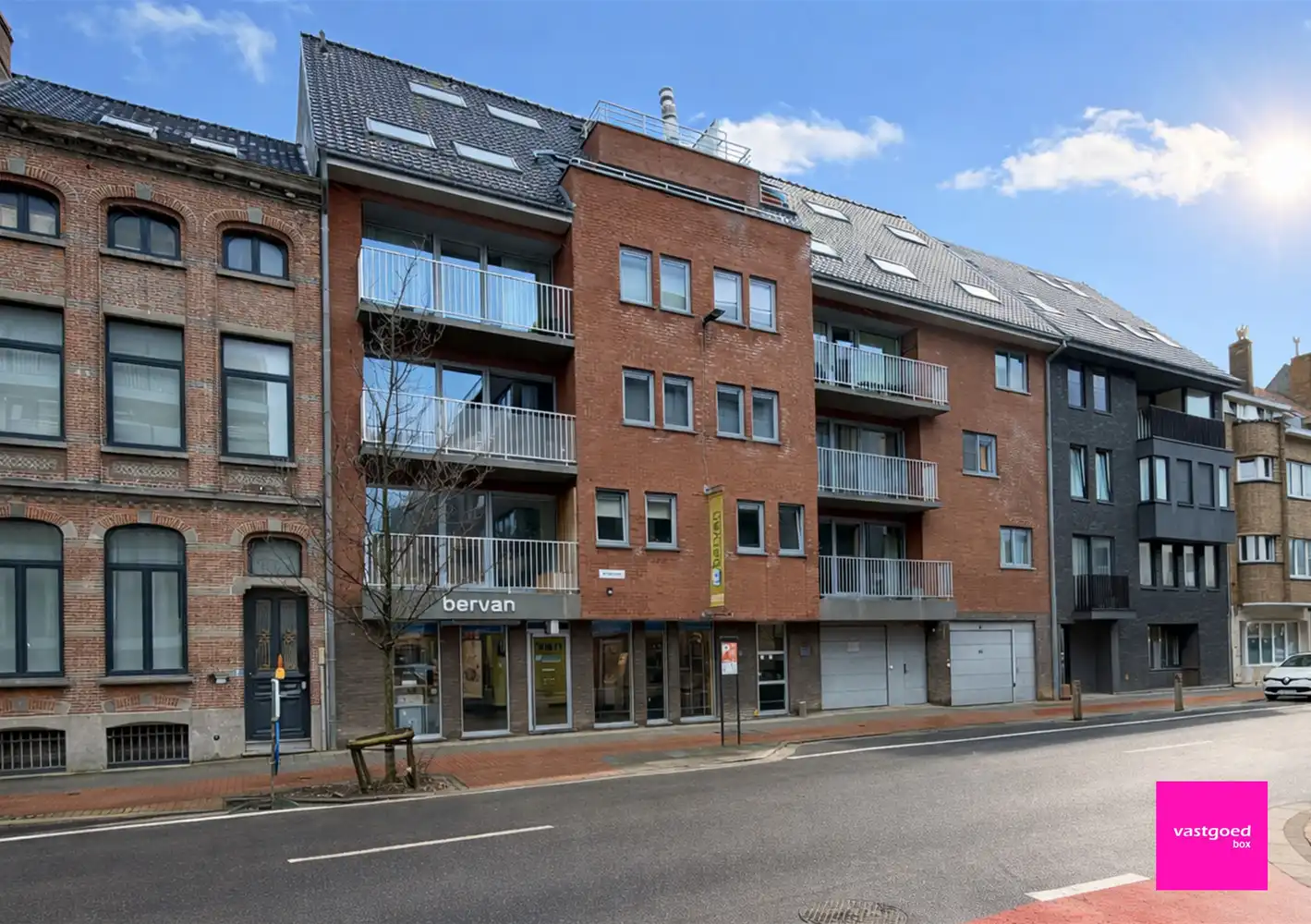 Stijlvol appartement met 2 slaapkamers, Oostende foto {{pictureIndex}}