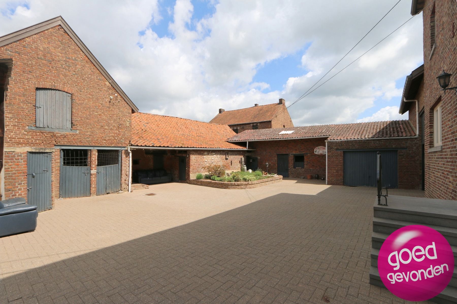 HOEVE met WONING 4 SLK - TUIN - TERRAS - WEI - SCHUREN  foto 33