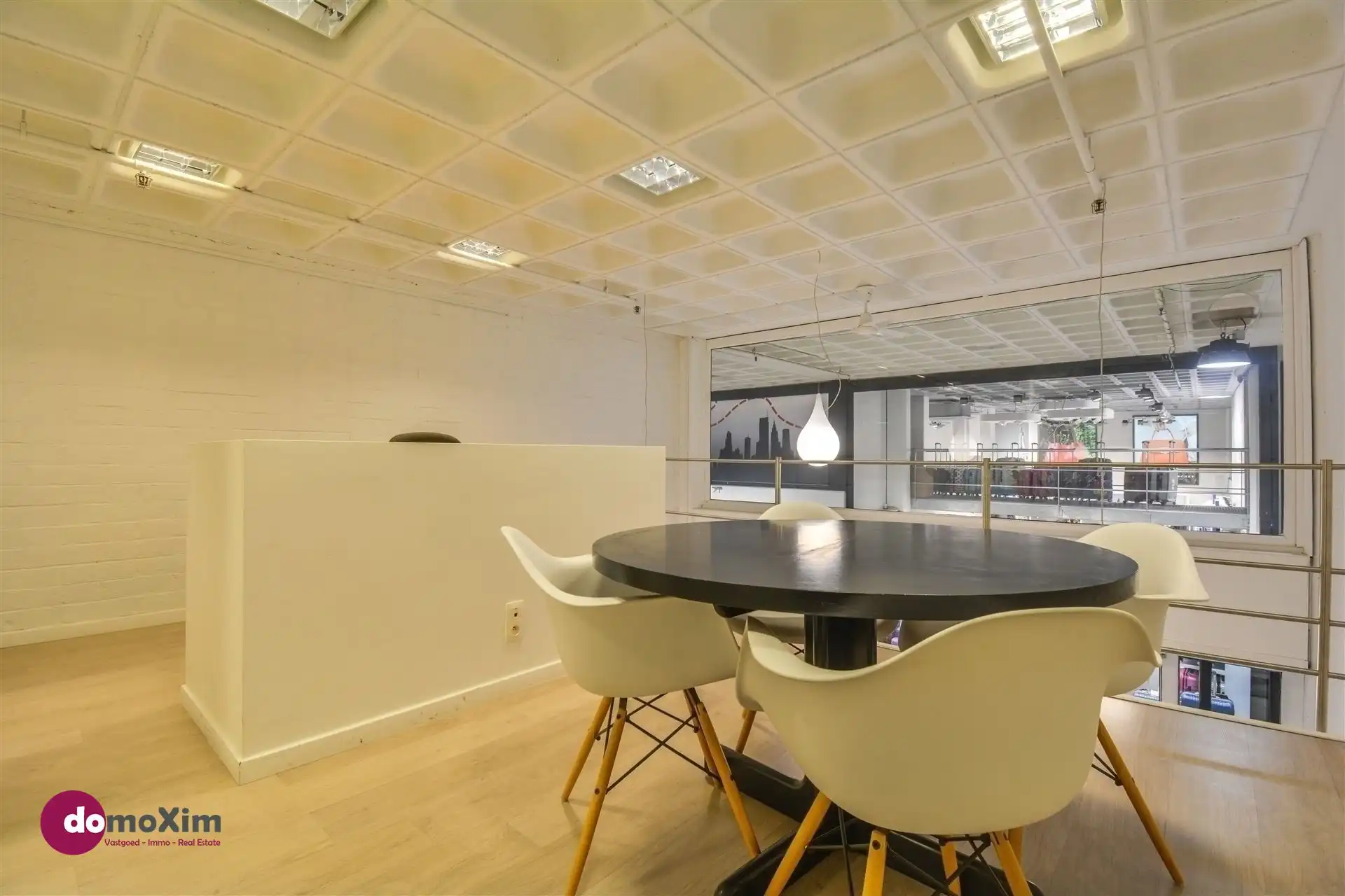 Kantoor- of winkelruimte in het centrum van Mechelen foto 7