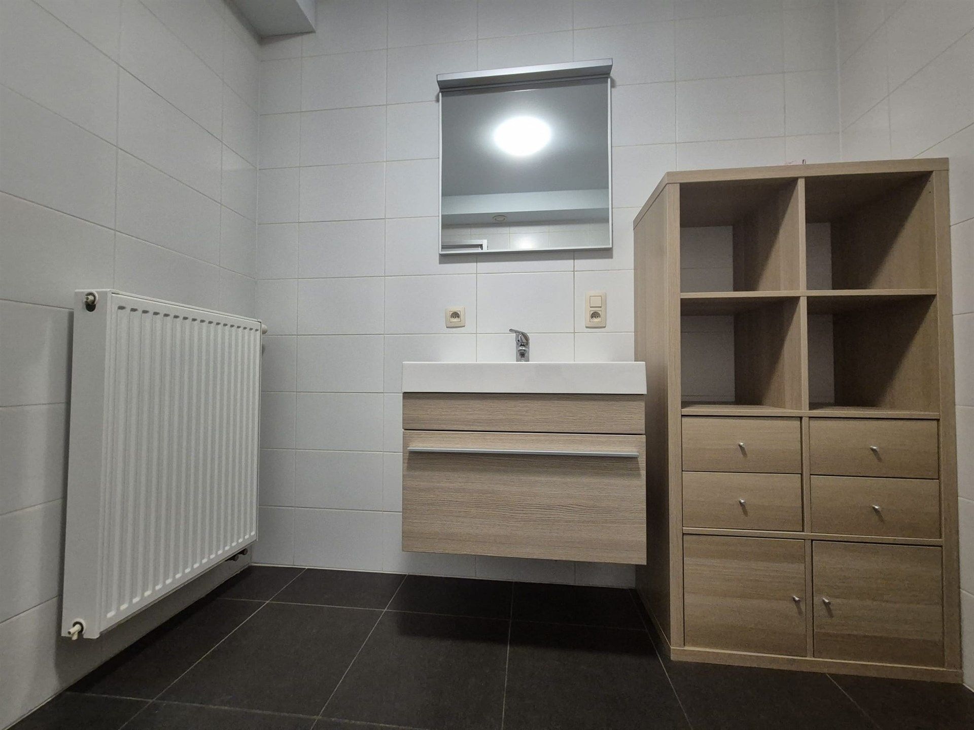 Modern 2-slaapkamerappartement in een stijlvol landelijk gebouw foto 17