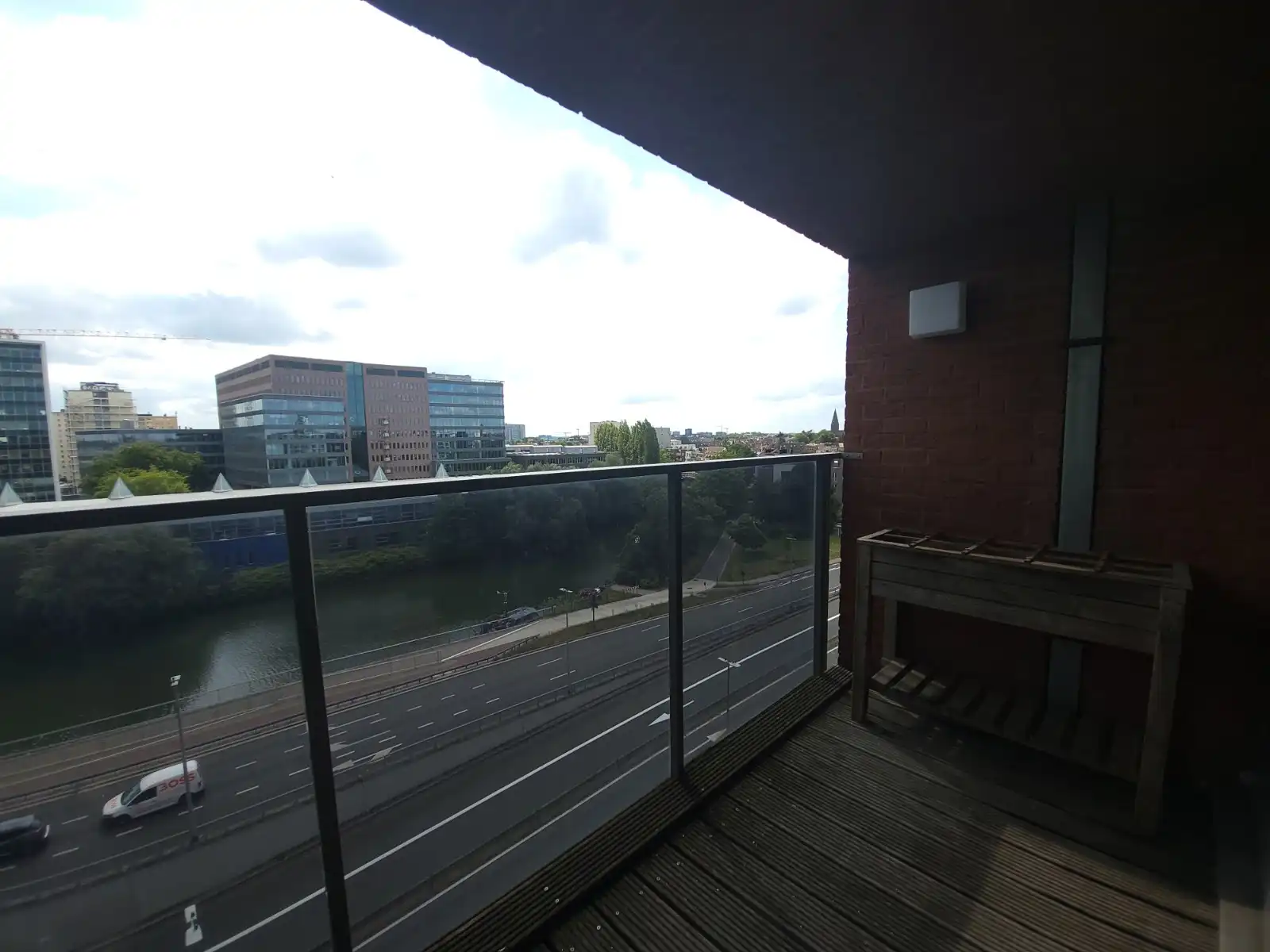 Appartement met 2 slaapkamers & 2 zonnige terrassen in Gent foto 6
