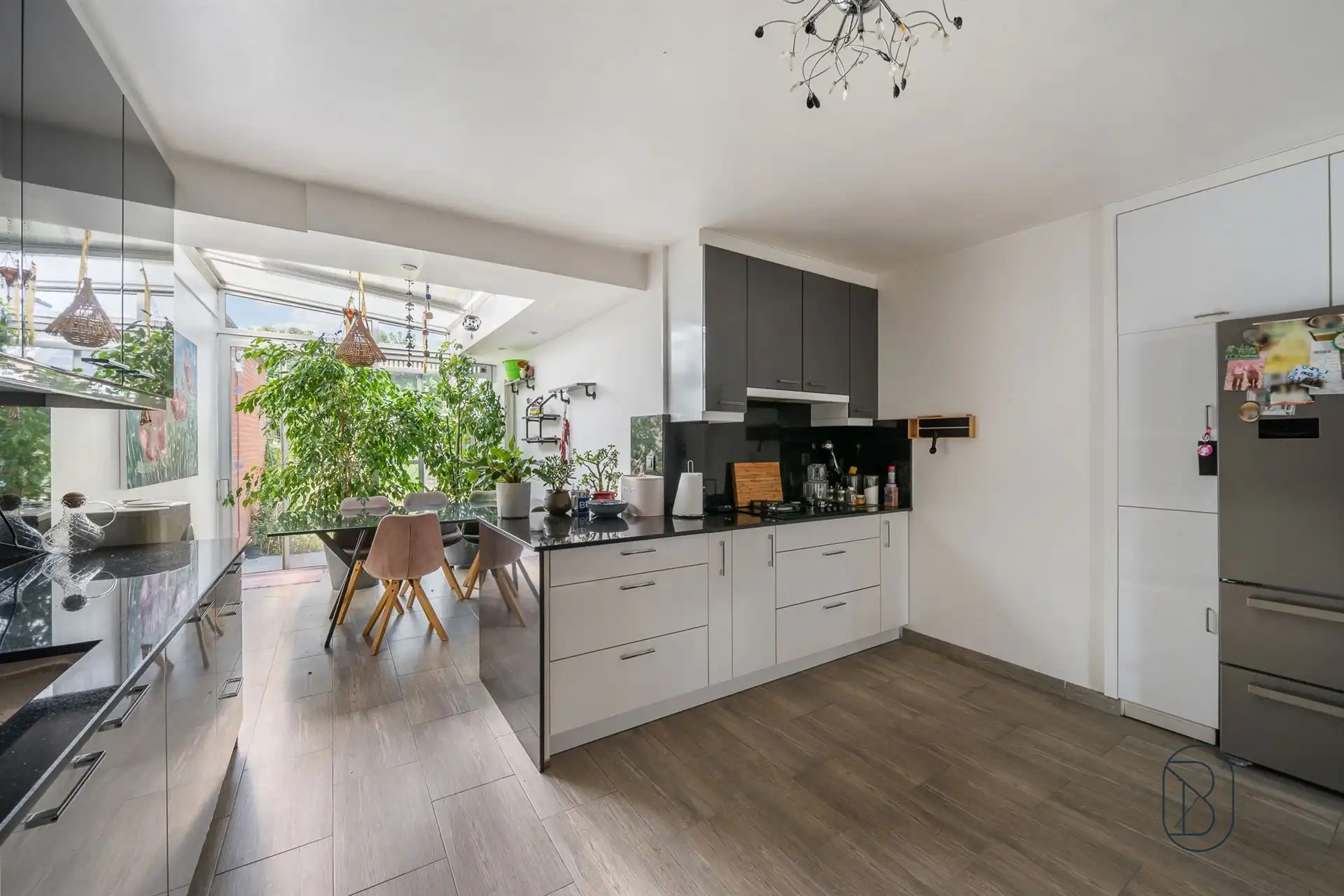 Instapklare woning met 3 slk in een rustige wijk foto 10