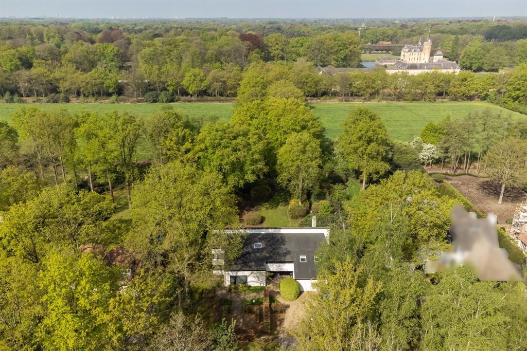 Moderne stijlvilla grenzend aan de landerijen van het kasteel van 's-Gravenwezel foto 4