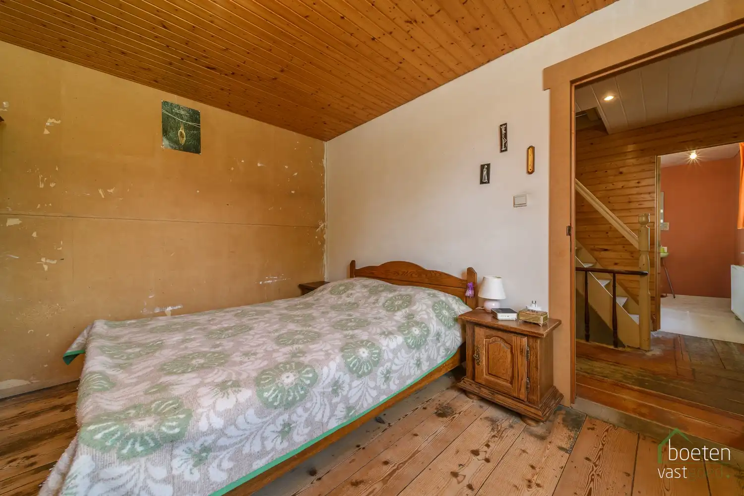 Beauvoorde: Charmante maar te renoveren halfopen woning met tuin in het historische hart van Beauvoorde op 392m² grondopp. foto 11