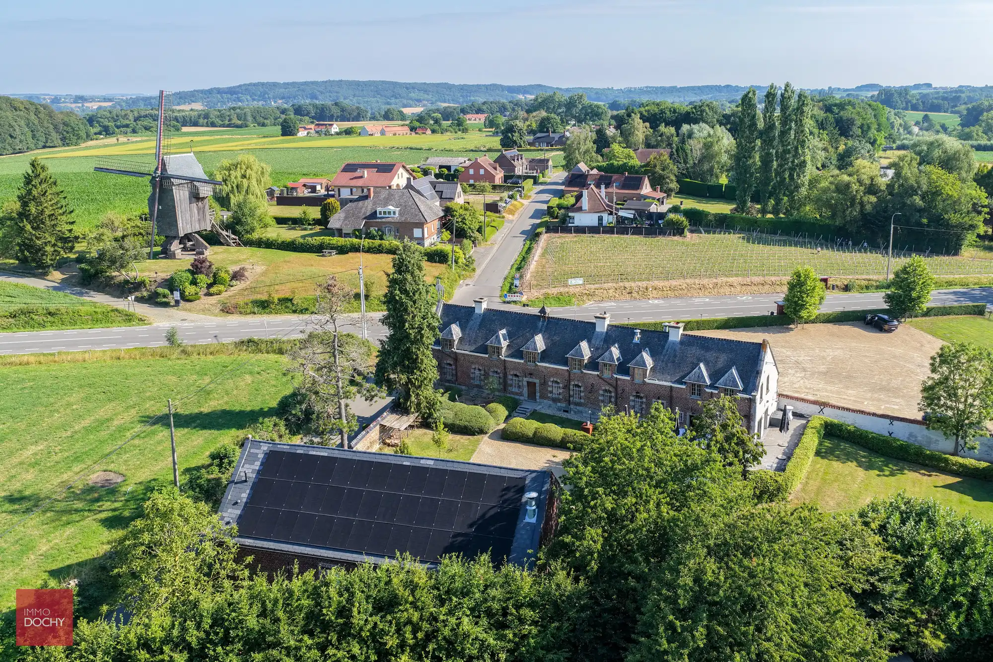 Karaktervolle eigendom met restaurant en woonst foto 30