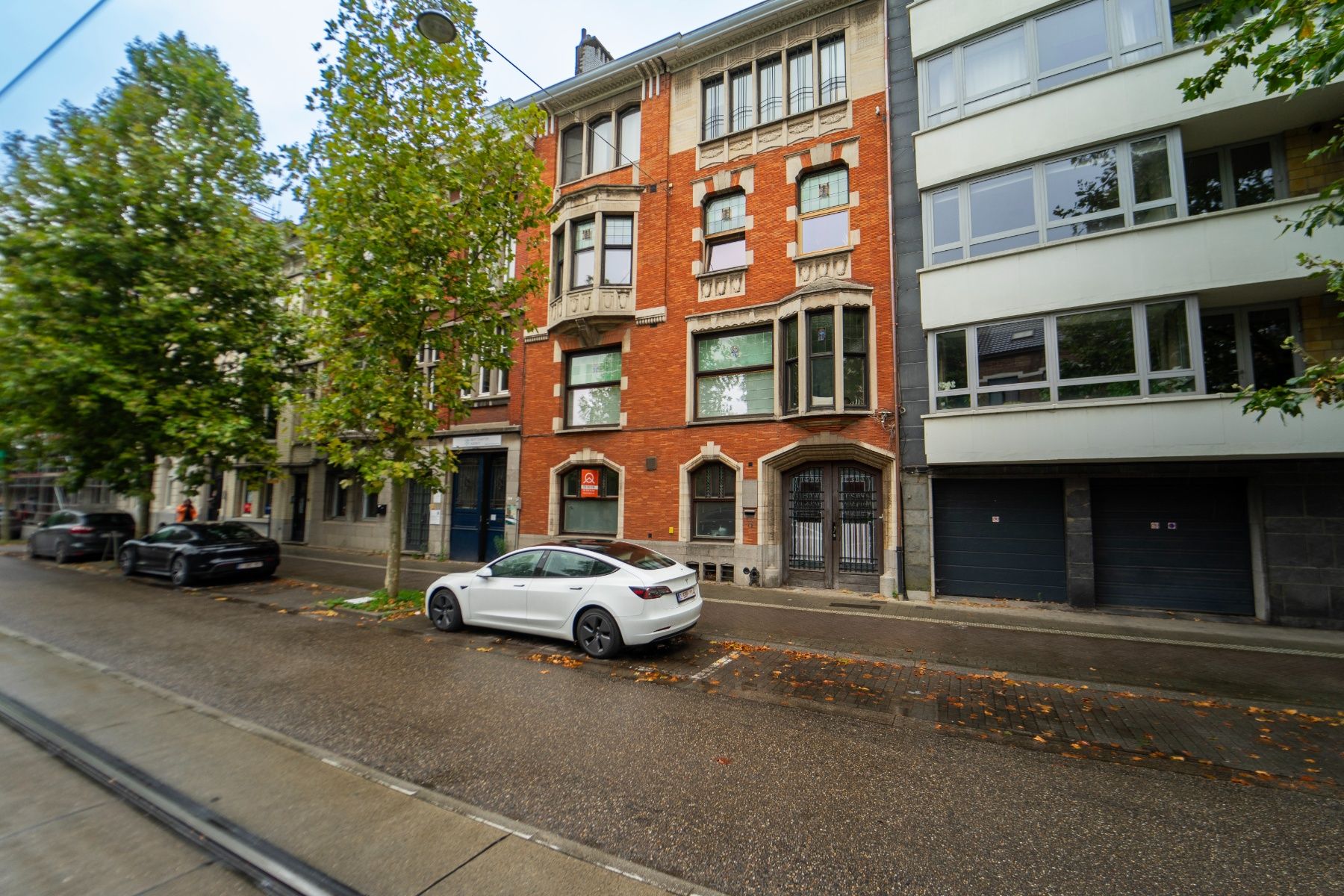 Gerenoveerd appartement  vlak bij station Gent Sint-Pieters te huur foto 1