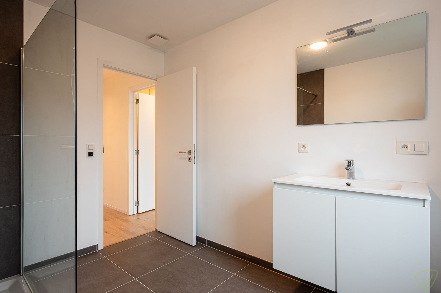 Instapklare BEN-woning met 4 slaapkamers en tuin in rustige verkaveling foto 19