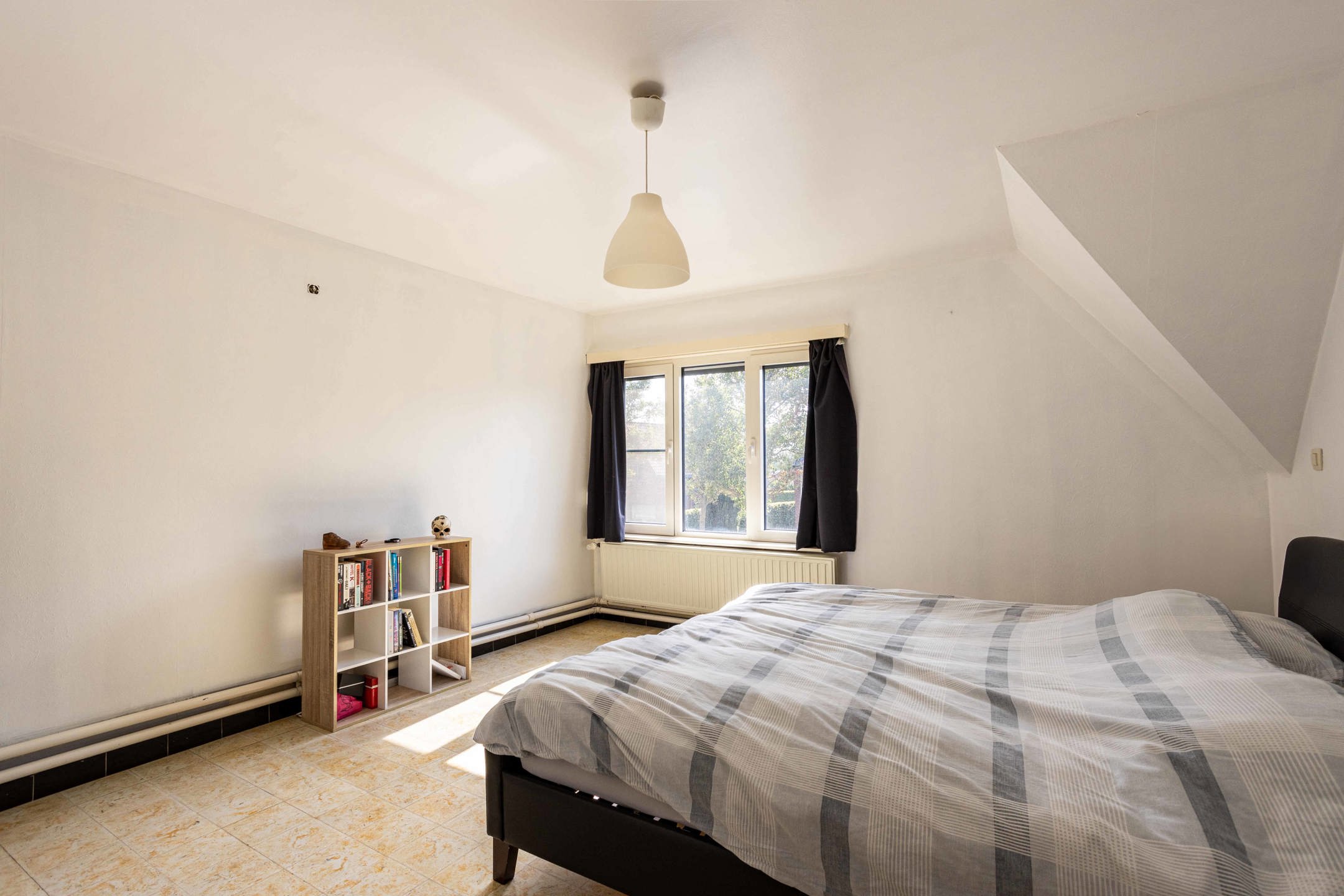 Halfopen woning met 3 slpks, garage en tuin te Oudenaarde foto 7