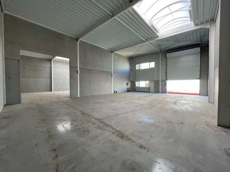 3 Nieuwbouw KMO Units van 216m² te huur op toplocatie in Evergem – Project Heermeers foto 10