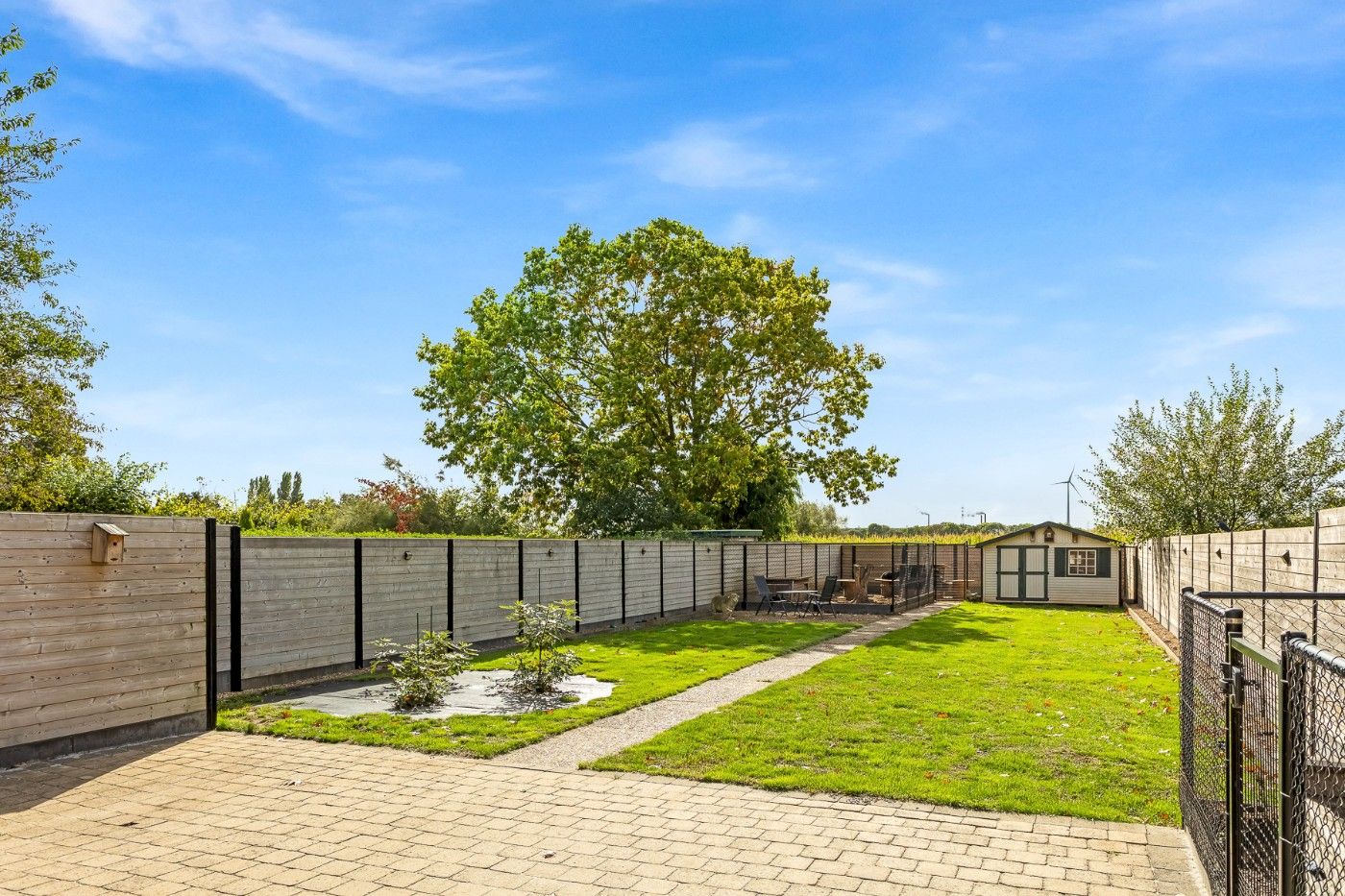 Gigantische, oerdegelijke woning met 4+ slpk., oprit, garage en west-tuin foto 26