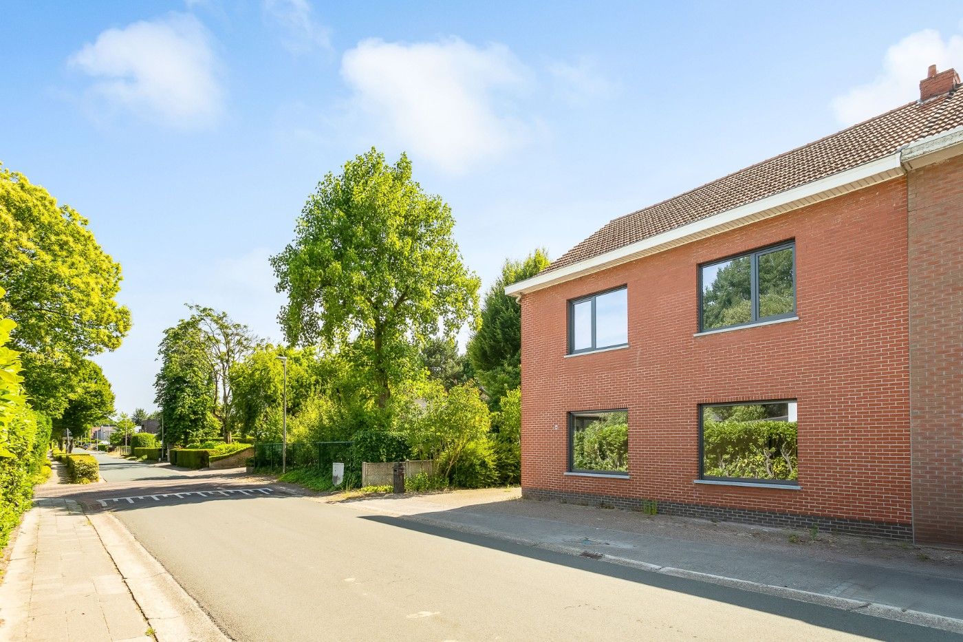 Verrassend ruime, te renoveren HOB met 5 slpk., garage/loods en tuin foto 36