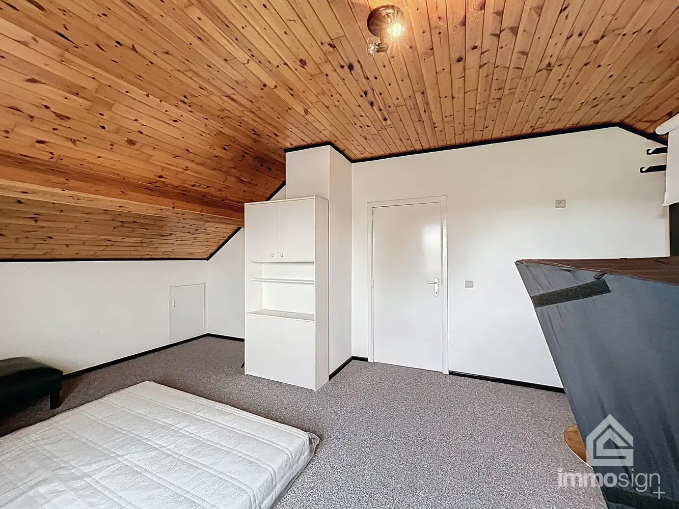 Charmante gezinswoning met landelijke uitstraling te Molenbeersel! foto 29