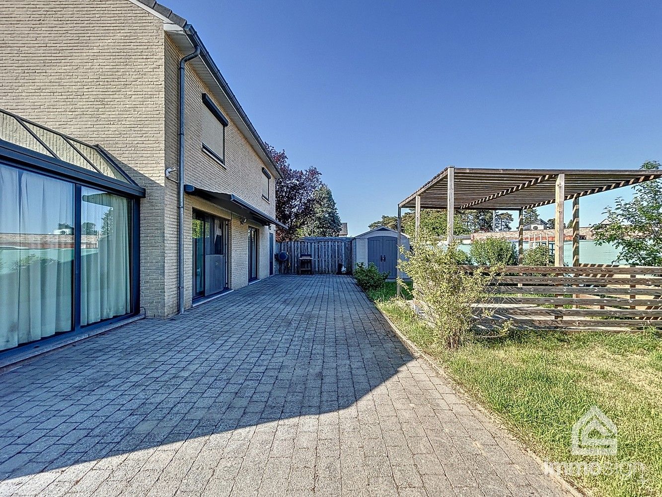 Instapklare gezinswoning met veranda en tuin in het hart van Kaulille foto 16