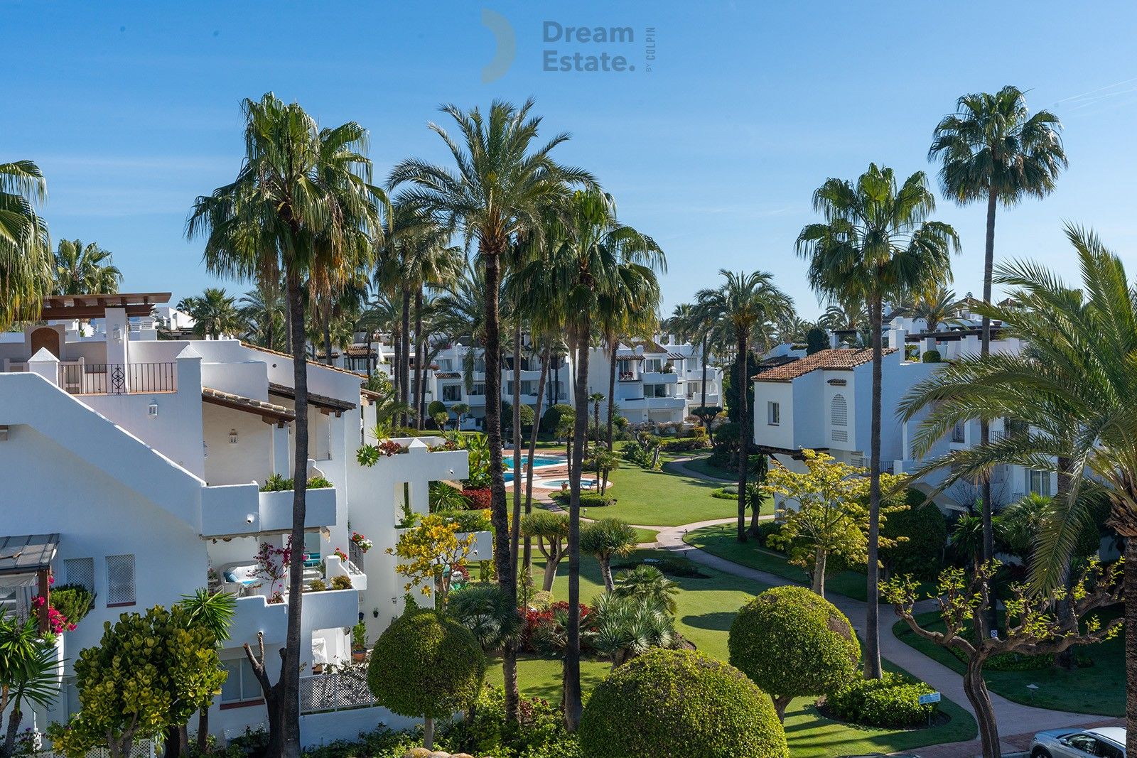 Prachtig appartement op de eerste lijn in Estepona foto 22