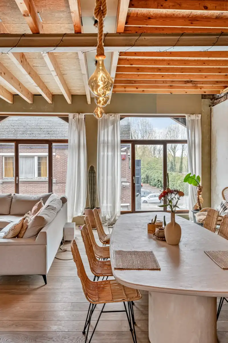 Karaktervolle interbellumwoning met loods nabij de Markt van Gavere foto 24