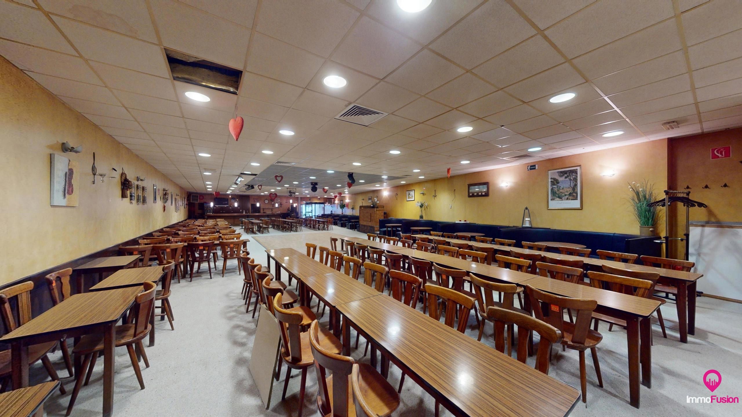 Danszaal 600m² + vergunde woonst in het bruisende Zonhoven! foto 50