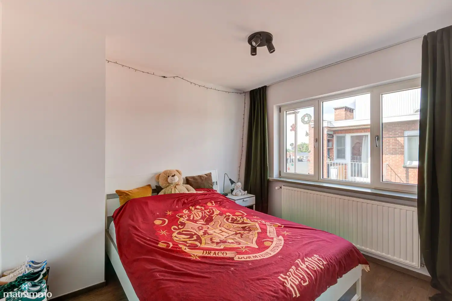 GERENOVEERD APPARTEMENT MET TWEE SLAAPKAMERS, TWEE BALKONS EN ONDERGRONDSE AUTOSTAANPLAATS NABIJ HET CENTRUM VAN HASSELT foto 12