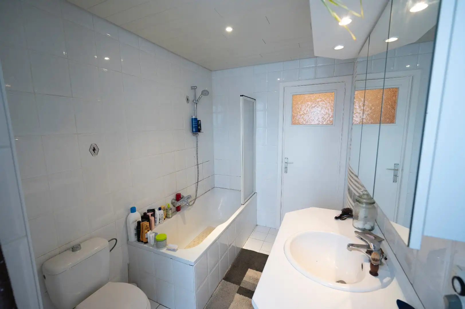 KNAPPE GEZINSWONING MET STADSTUIN TE BREDENE DUINEN foto 11