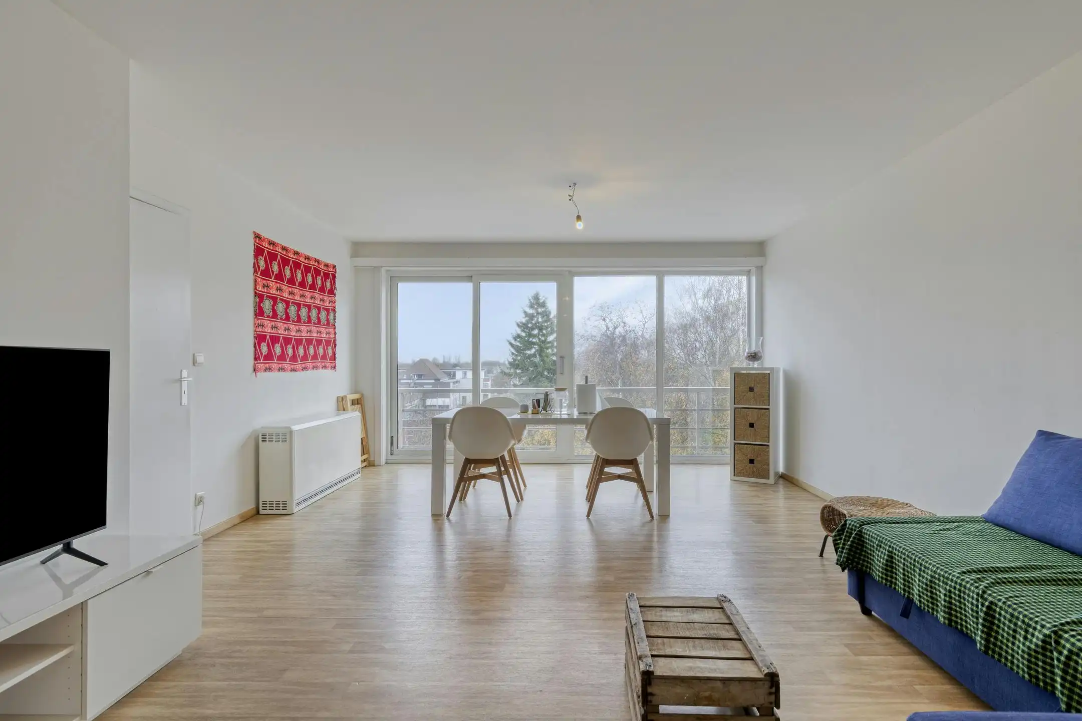 Lichtrijk appartement met twee slaapkamers in Borgerhout! foto 3