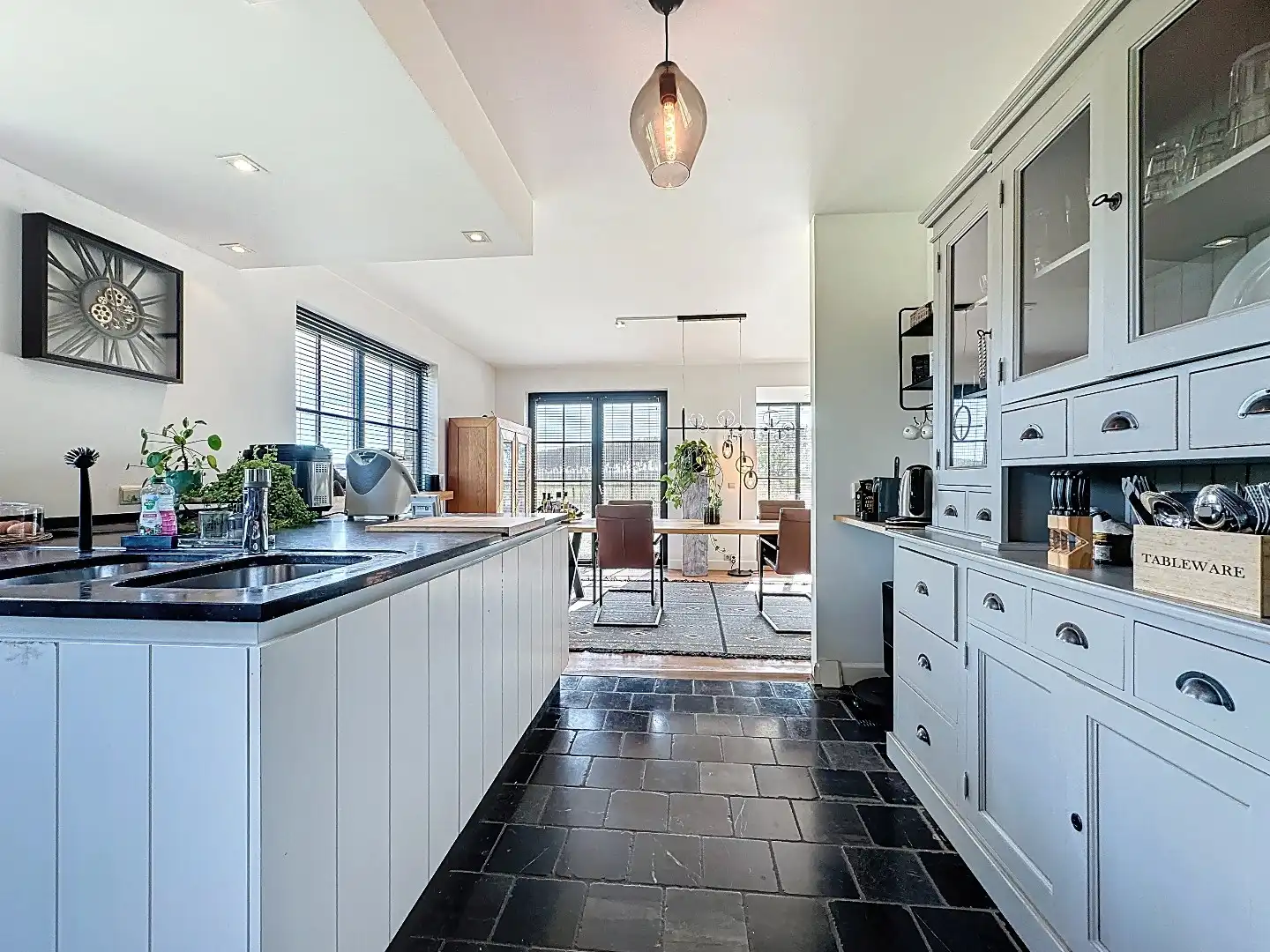 Ruim en modern wonen temidden van de polders foto 18