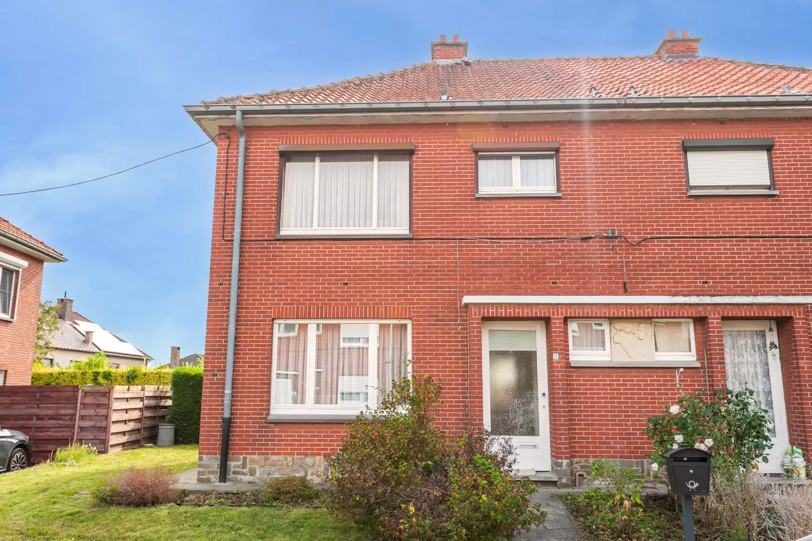 Te renoveren woning met 3 slpk te Lembeek foto 2
