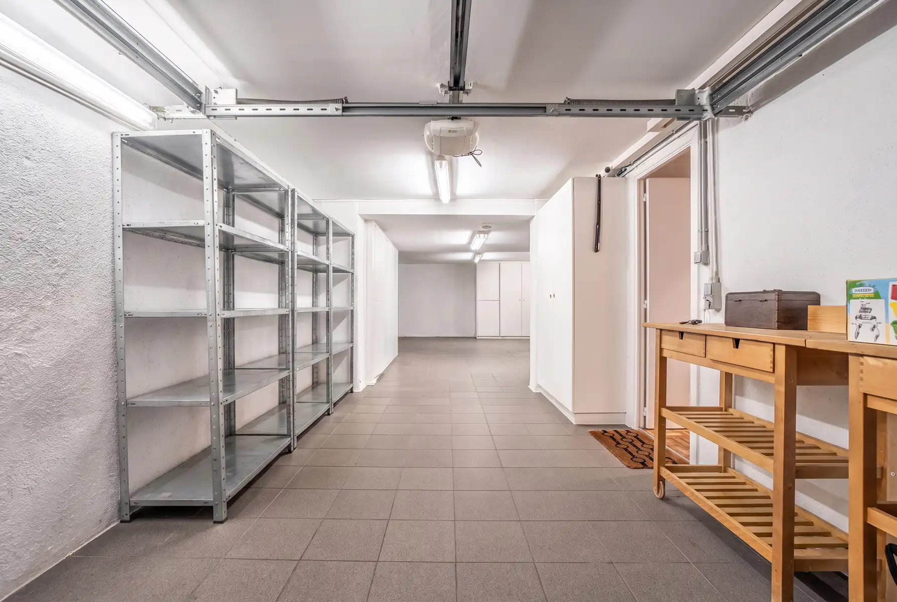 Vrijstaande woning met veel ruimte, in het groen aan de rand van Halle foto 36