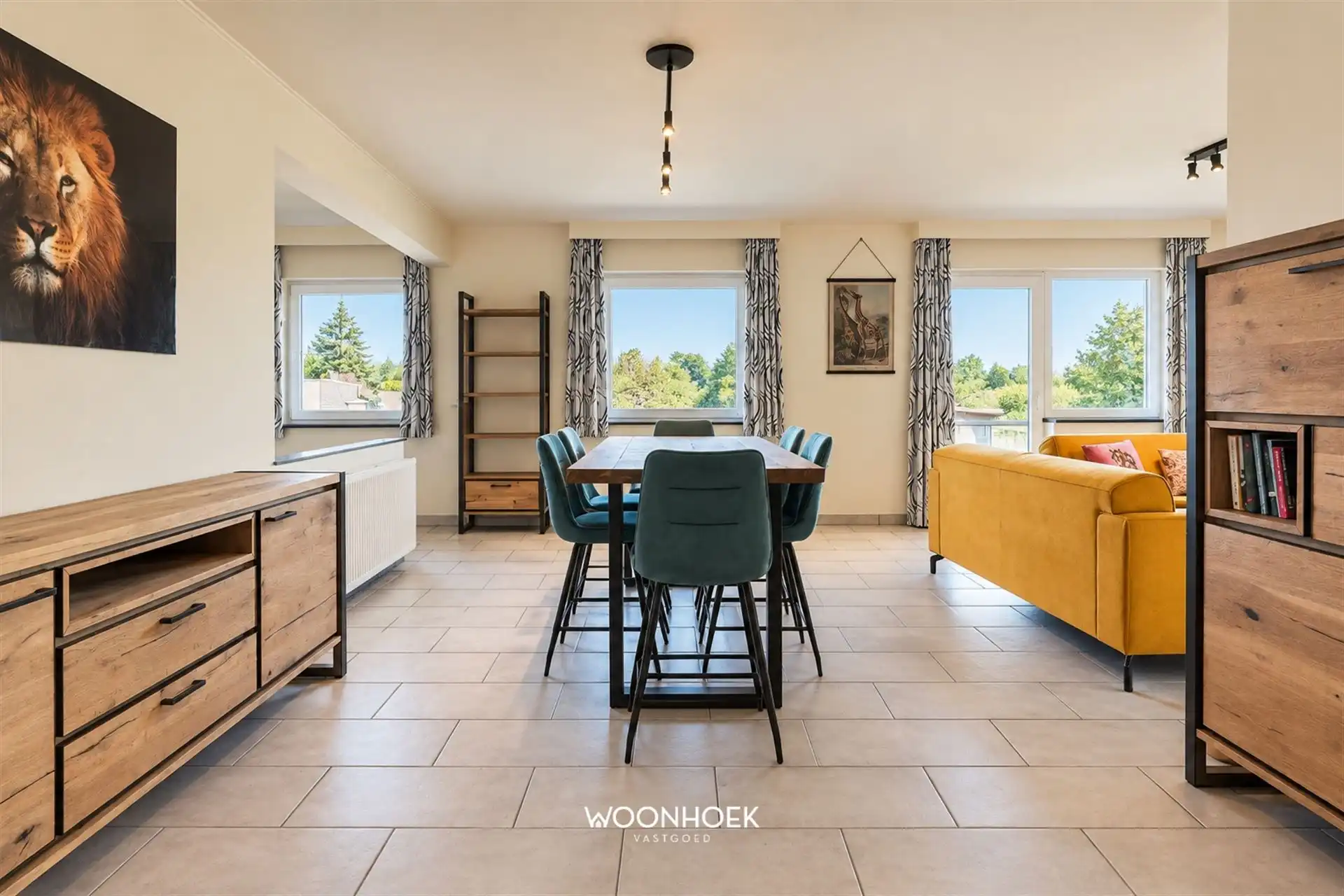 Instapklaar 2-slpk appartement met terras en staanplaats foto 4