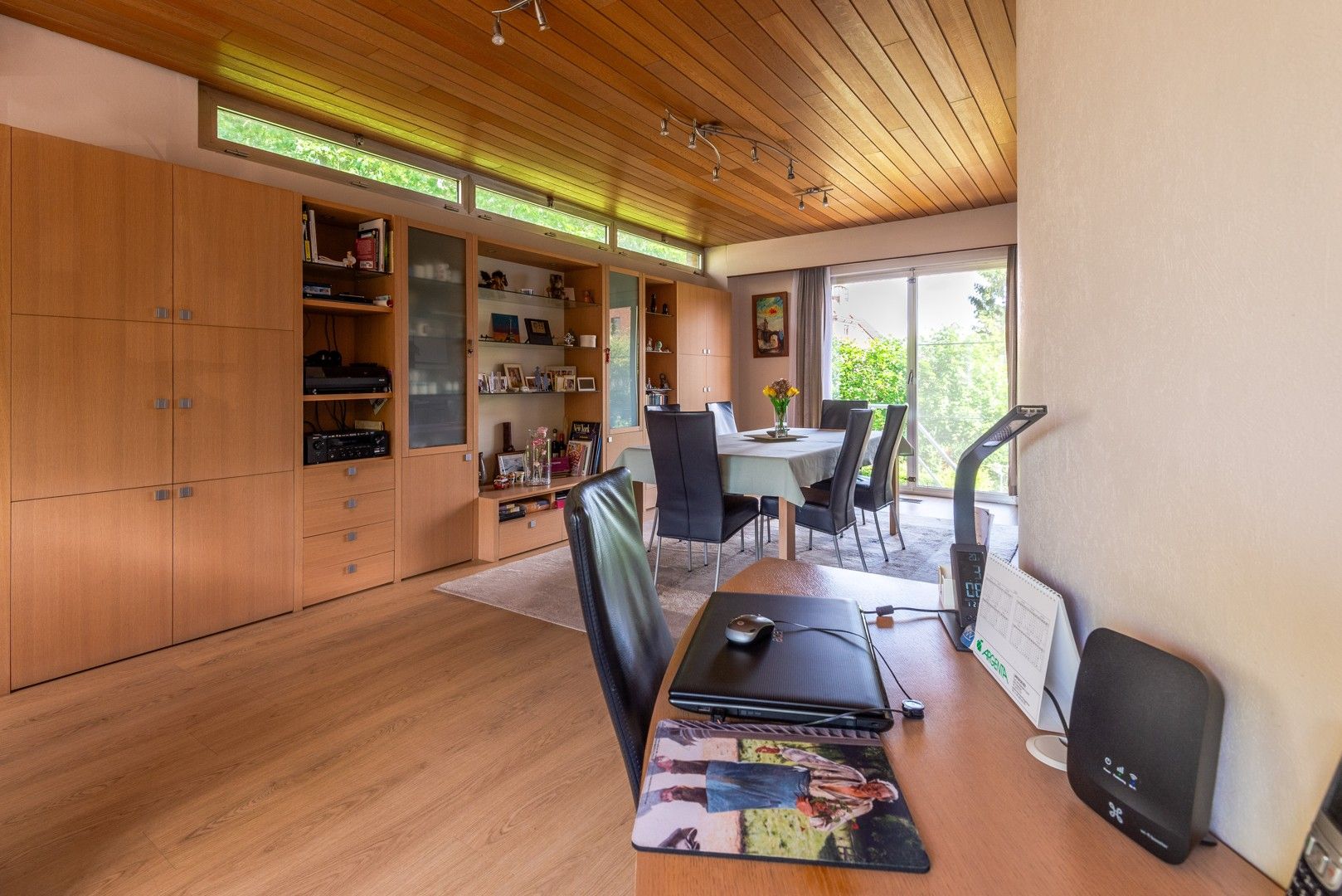 Prachtige HOB op het einde van een doodlopende straat in hart van het groene Linkeroever! foto 6