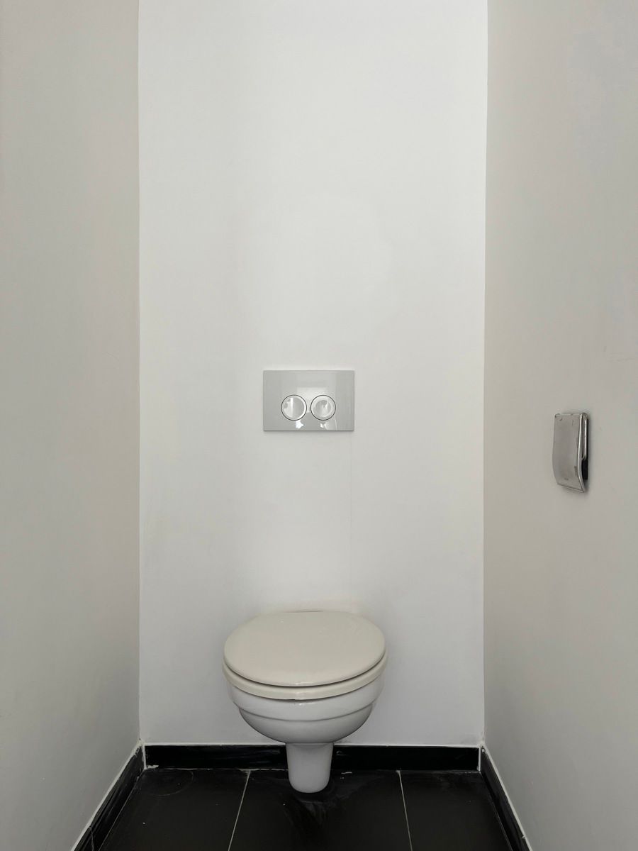 Recente duplex met 1 slaapkamer en bureau foto 8