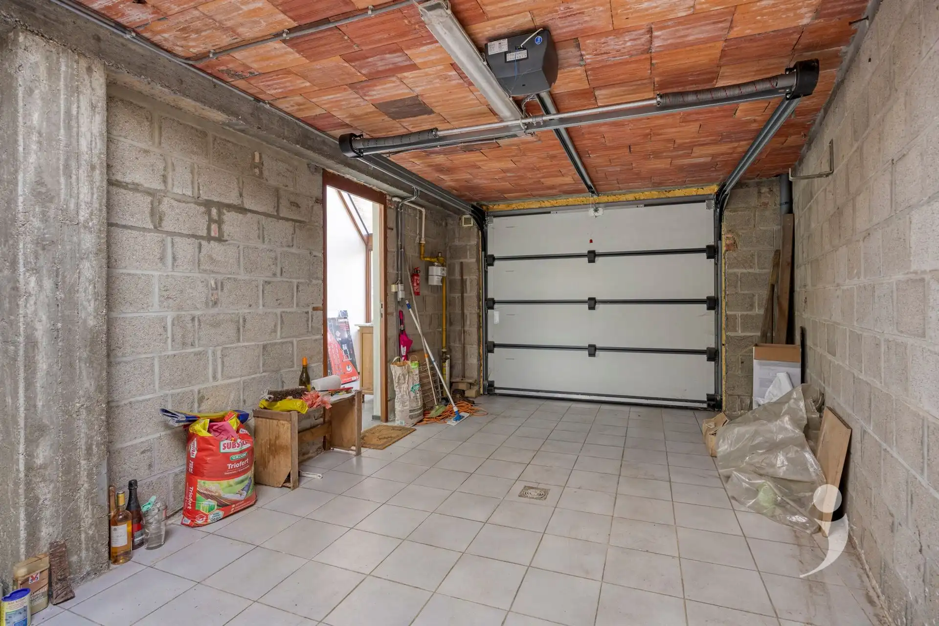 Karaktervolle architectenwoning met zonnige tuin van 10 are foto 34