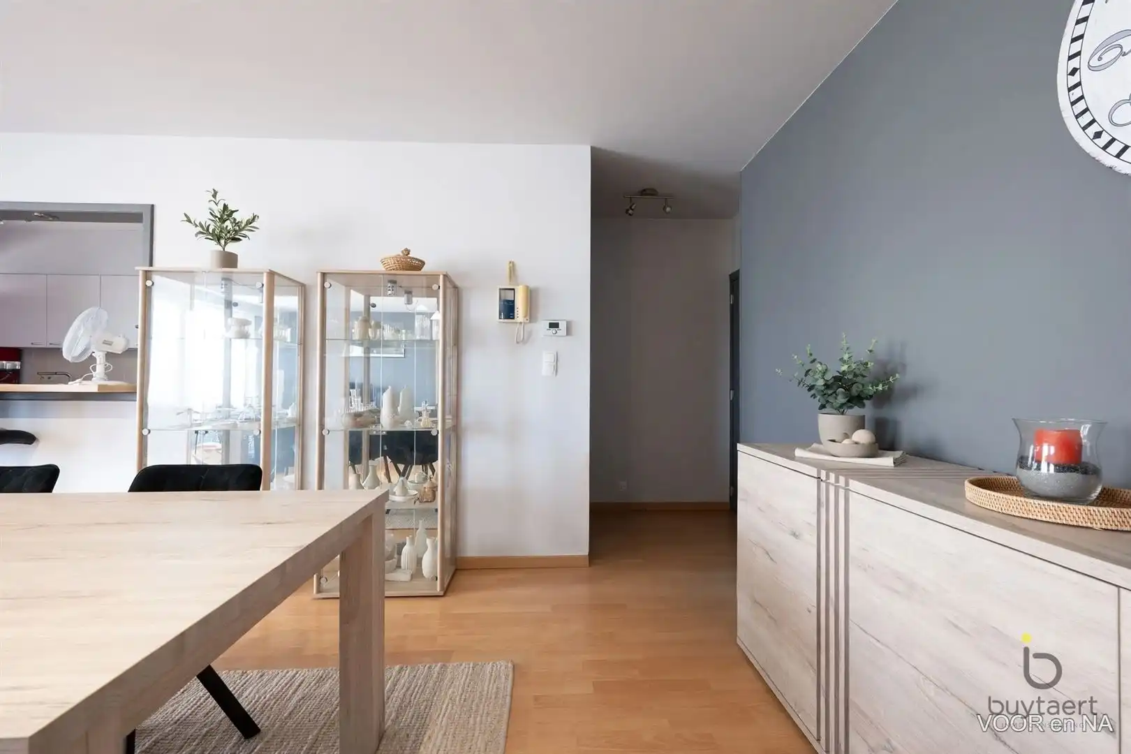 RUIM LICHTRIJK HOEKAPPARTEMENT MET GEZELLIG ZONNETERRAS EN ONDERGRONDSE AUTOSTAANPLAATS! foto 4