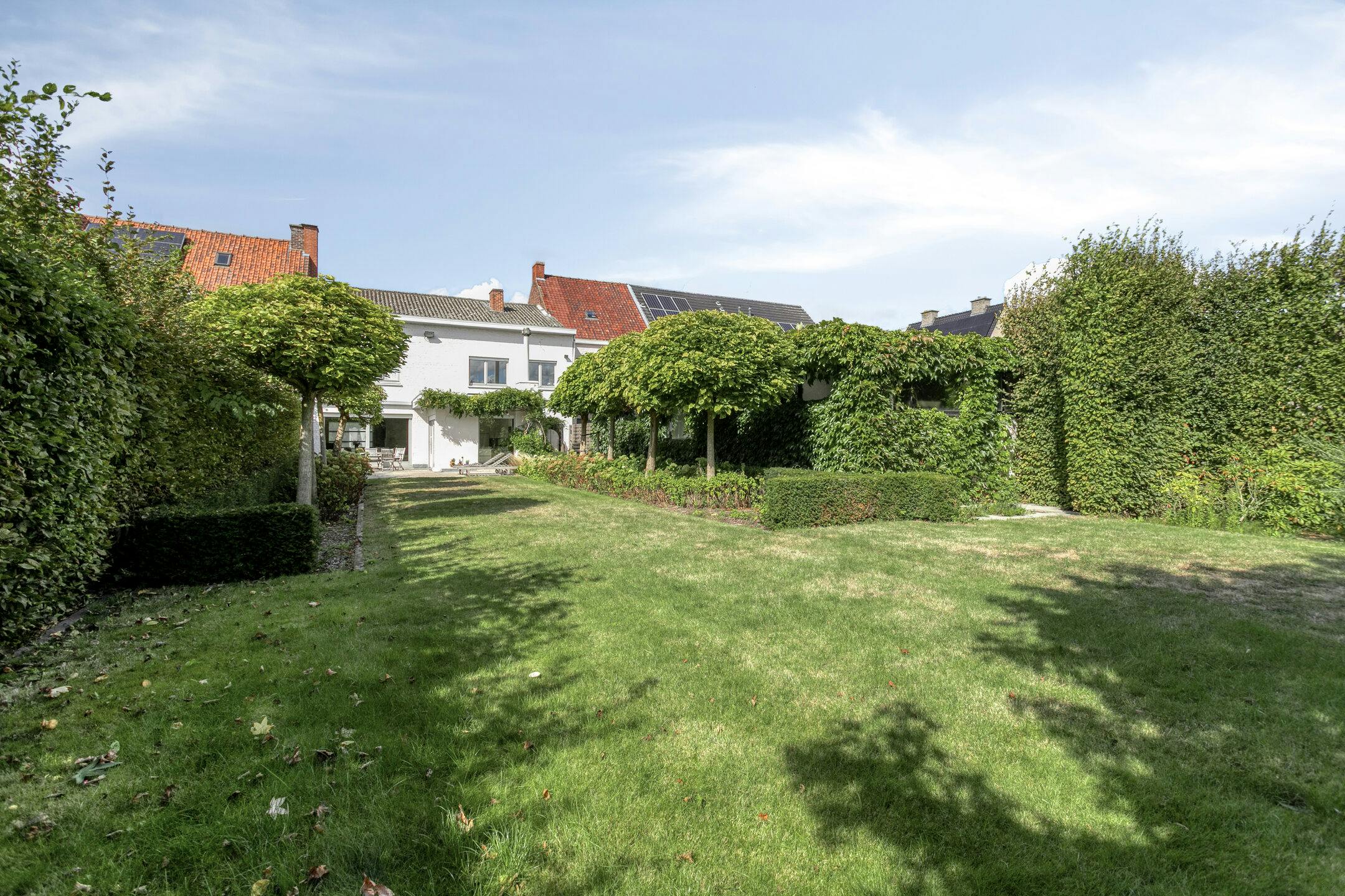 Aangenaam huis met 4 kamers te koop in centrum Beveren-Leie foto 21