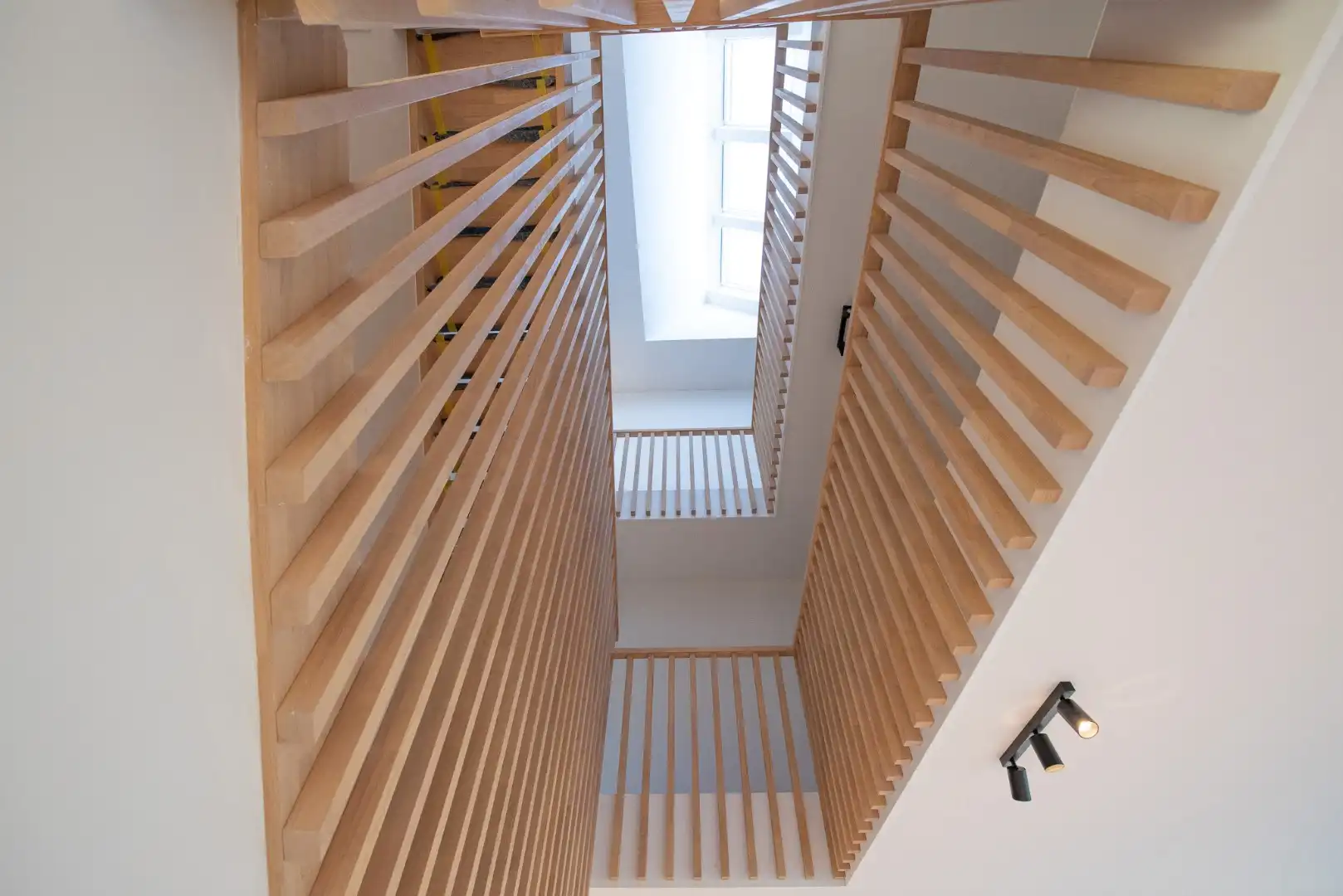 Ruime, moderne nieuwbouw TE KOOP te Waregem (mogelijk aan 6%) foto 7