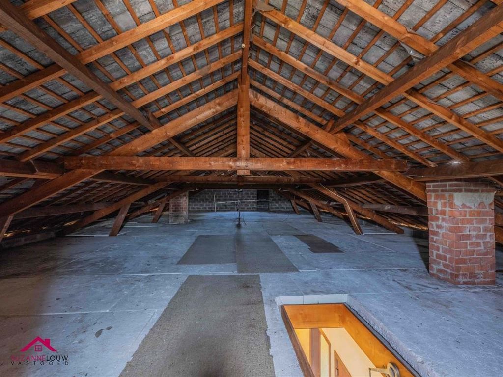 Vrijstaande, gelijkvloerse gezinswoning met inpandige garage foto 37