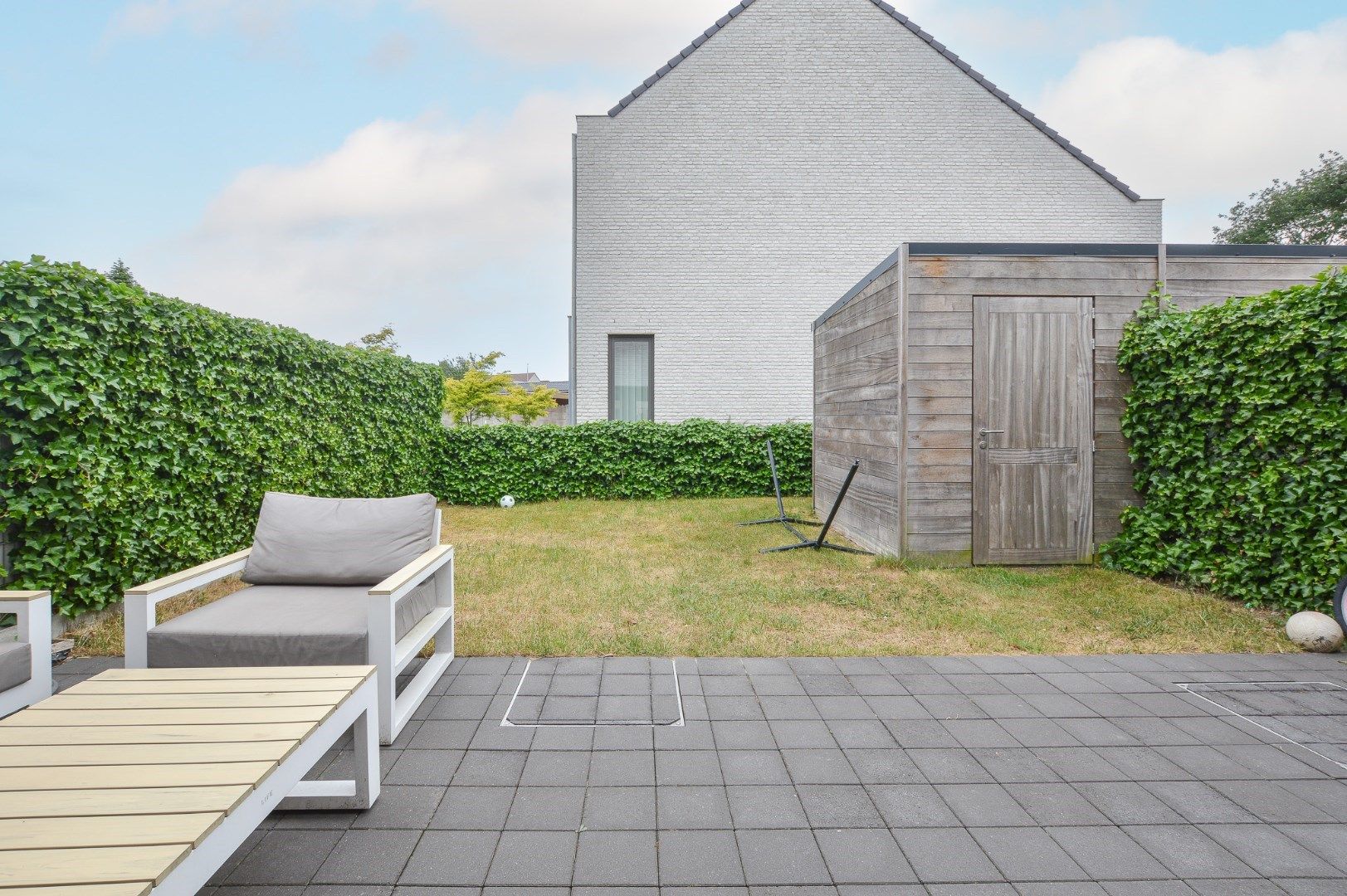 Prachtige nieuwbouwwoning in volledig aangelegd woonerf met 3 slaapkamers, zongericht terras en tuin foto 18