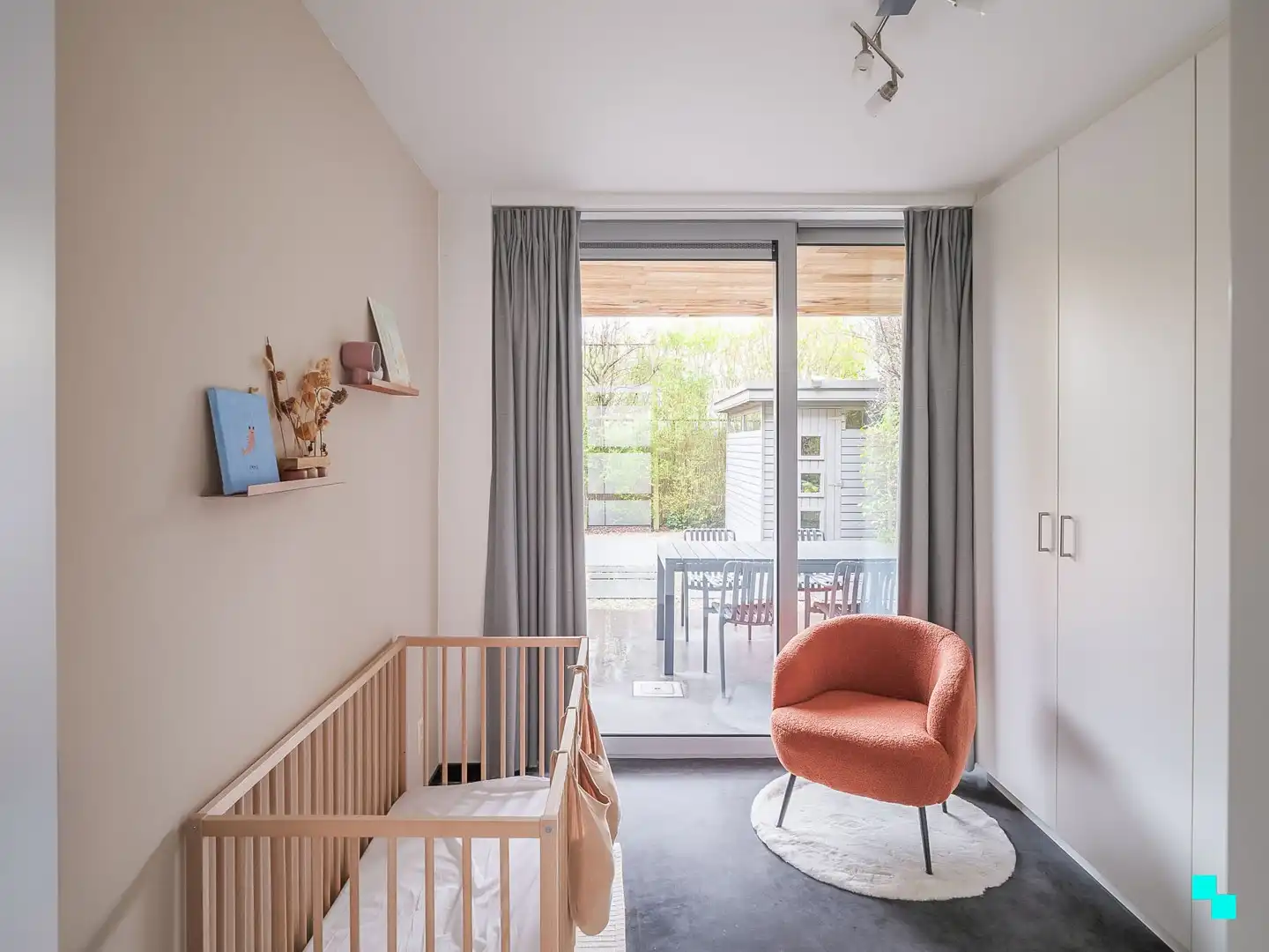 Stijlvolle woning in de rand van Zwijnaarde foto 21