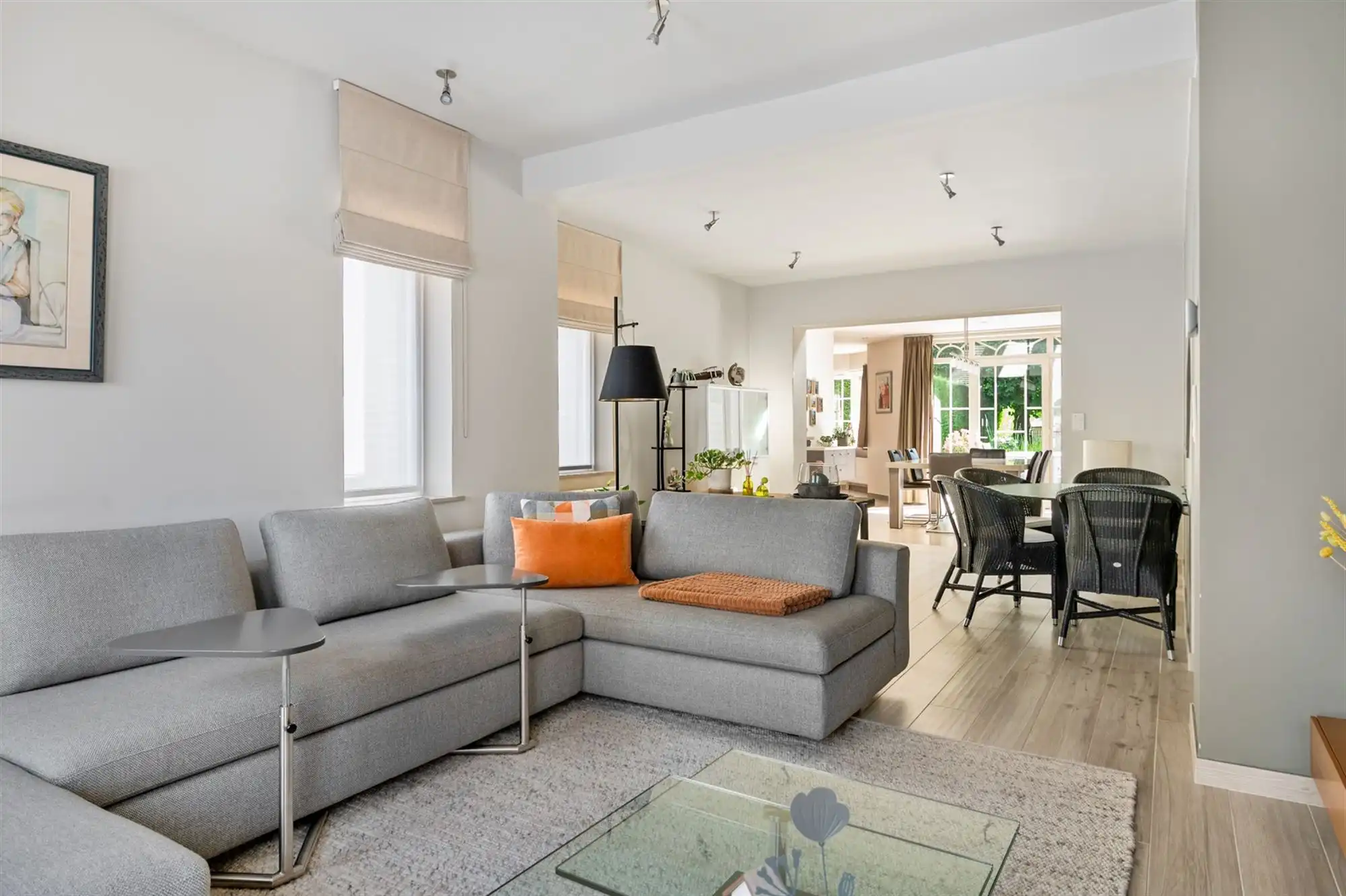 Verrassend ruime halfopen woning met 3 SLPK en bureel te Sint-Katelijne-Waver foto 2