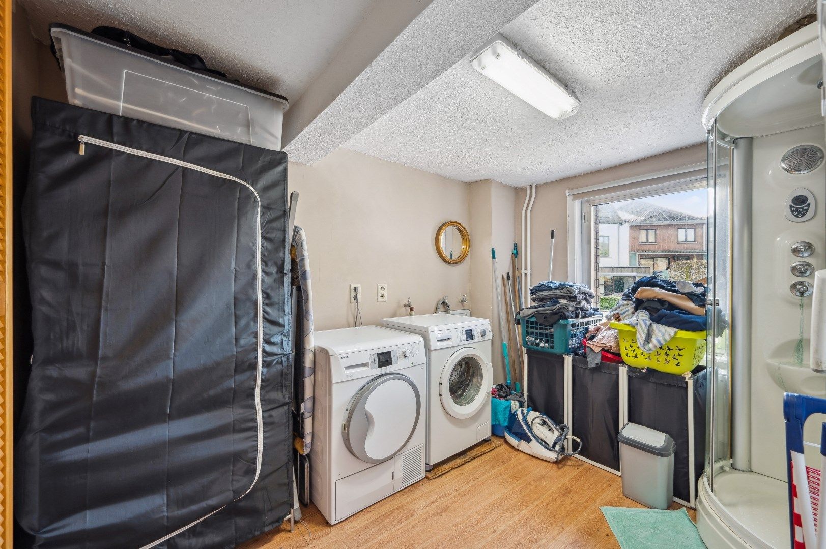 2 gekoppelde woningen met handelsruimte en woonst foto 16