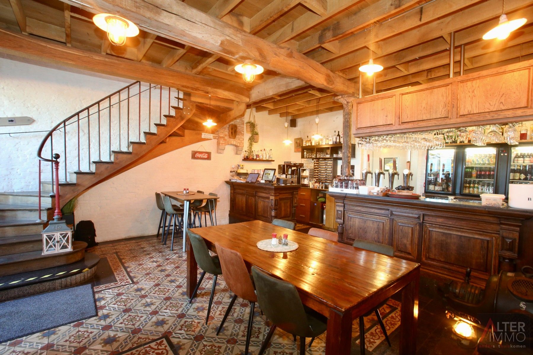 De Lemmensmolen, een gekende en uitstekend gelegen brasserie (ca. 200m²), al jarenlang een waar 'begrip' in de regio! foto 3