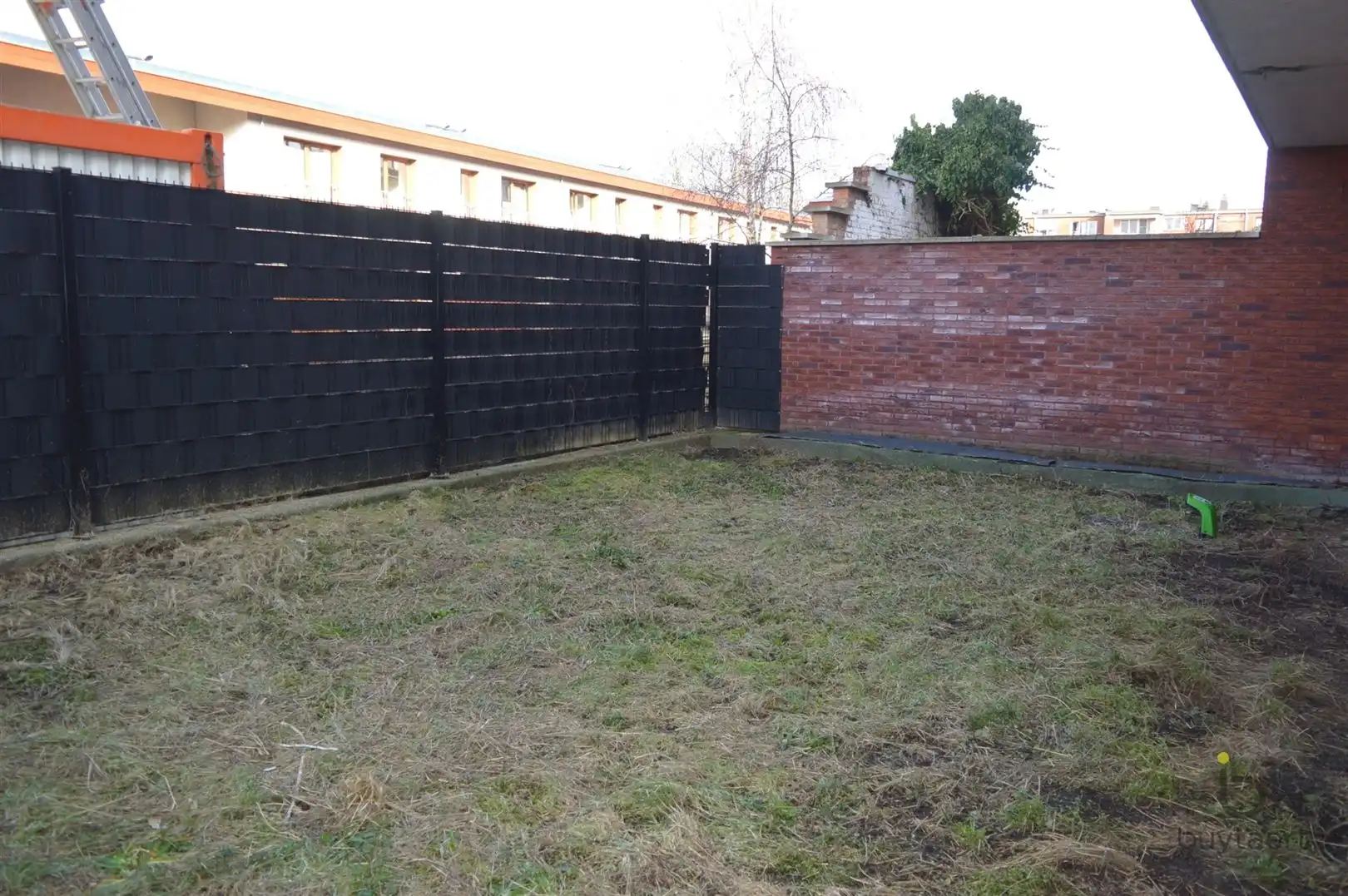 Gelijkvloers appartement met tuin te Deurne. foto 12