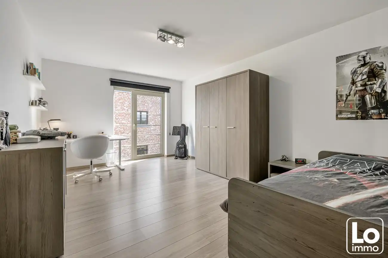 Instap klare moderne open villa met dubbele inpandige garage en een gezellige tuin op een toplocatie nabij het centrum van Lochristi! foto 57