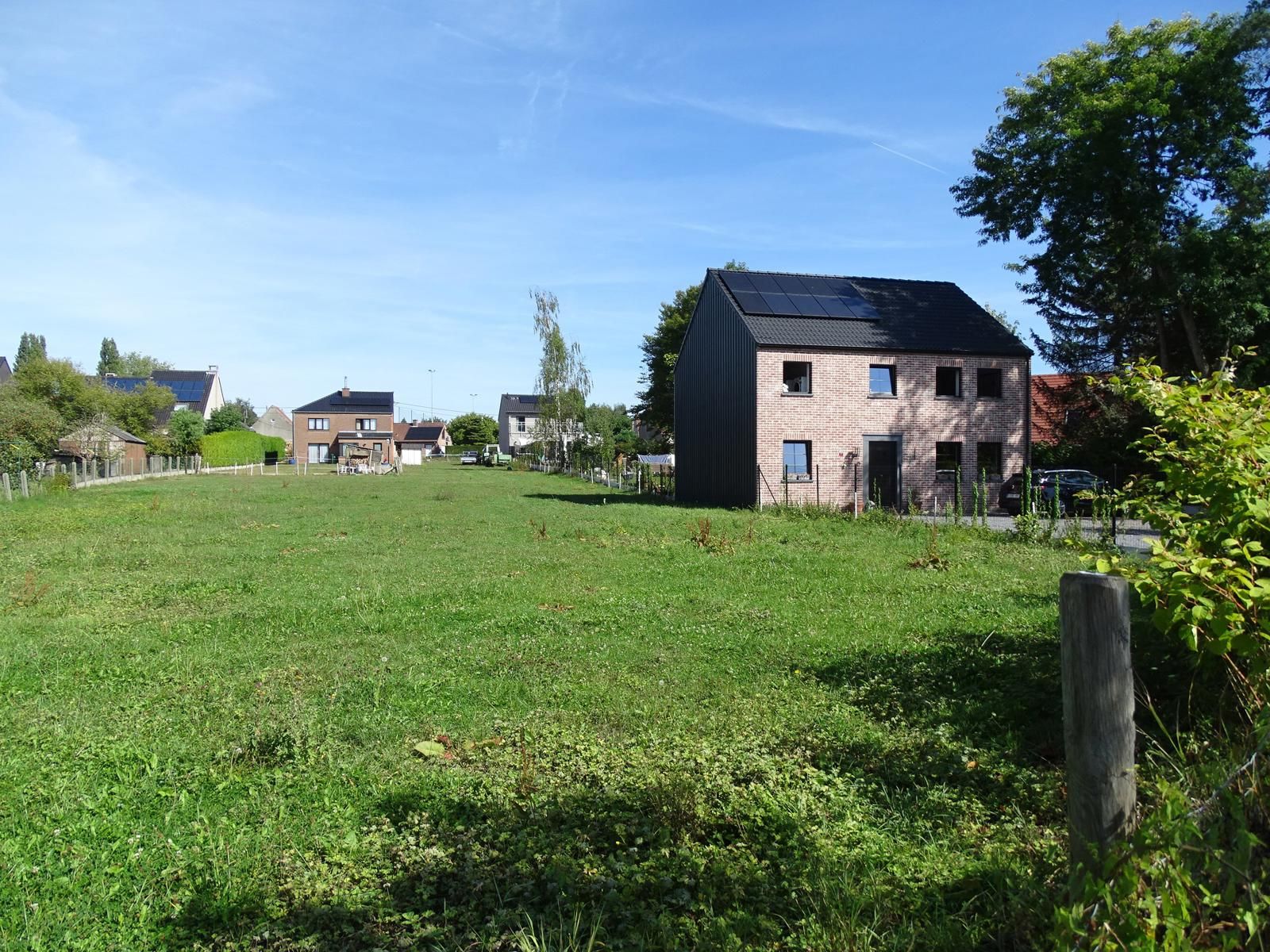 Bouwgrond HOB op 6a 50ca! foto {{pictureIndex}}