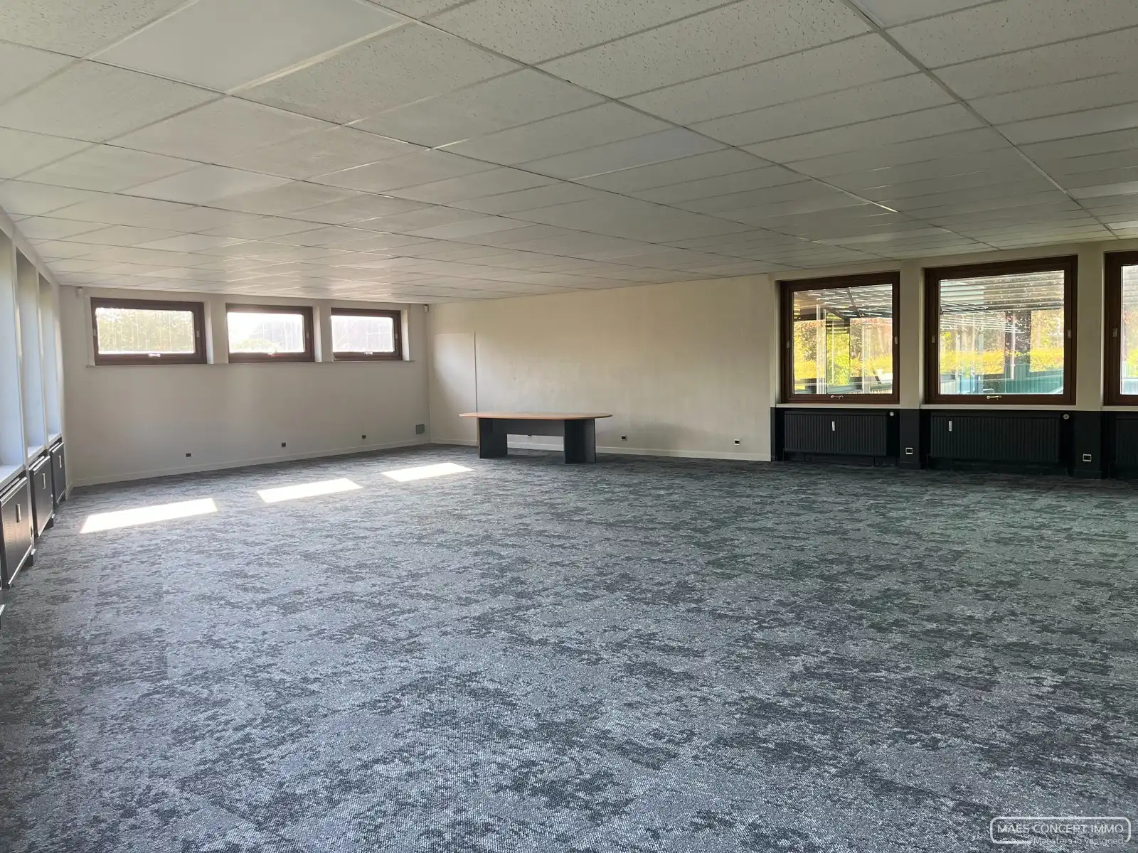 Kantoor 8 te huur, dichtbij ring van Kortrijk en autosnelwegen foto 11