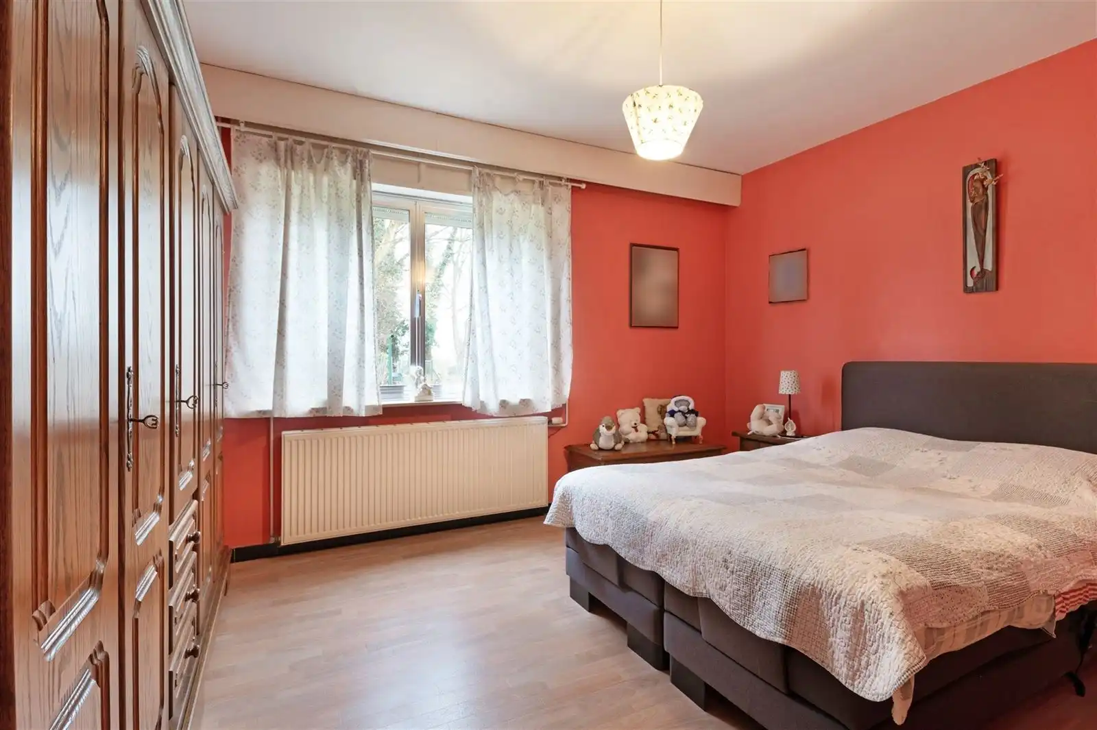 Gelijkvloers Appartement met garage en tuin foto 17