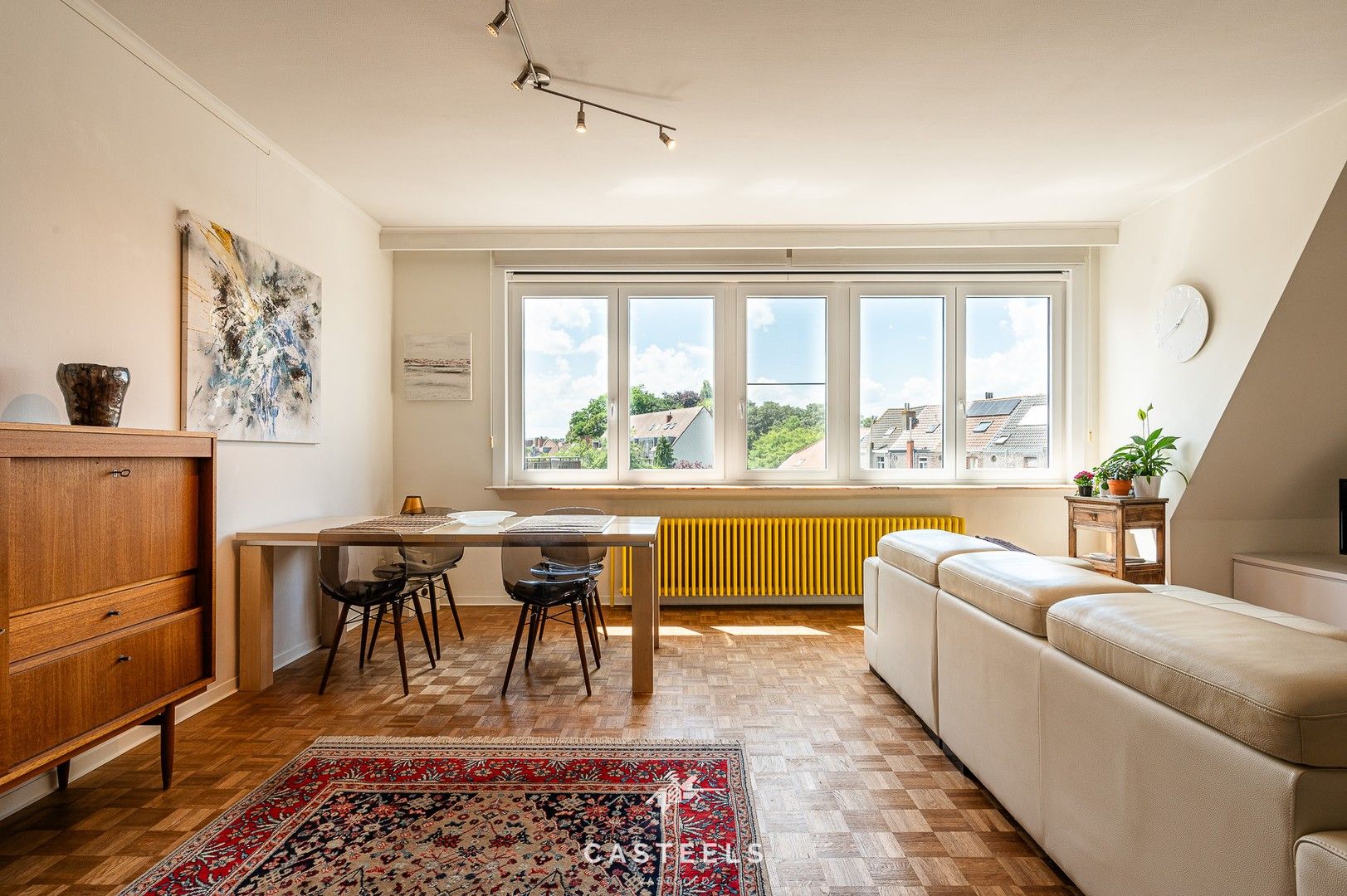 Stijlvol appartement met terras in Gent te koop foto 7