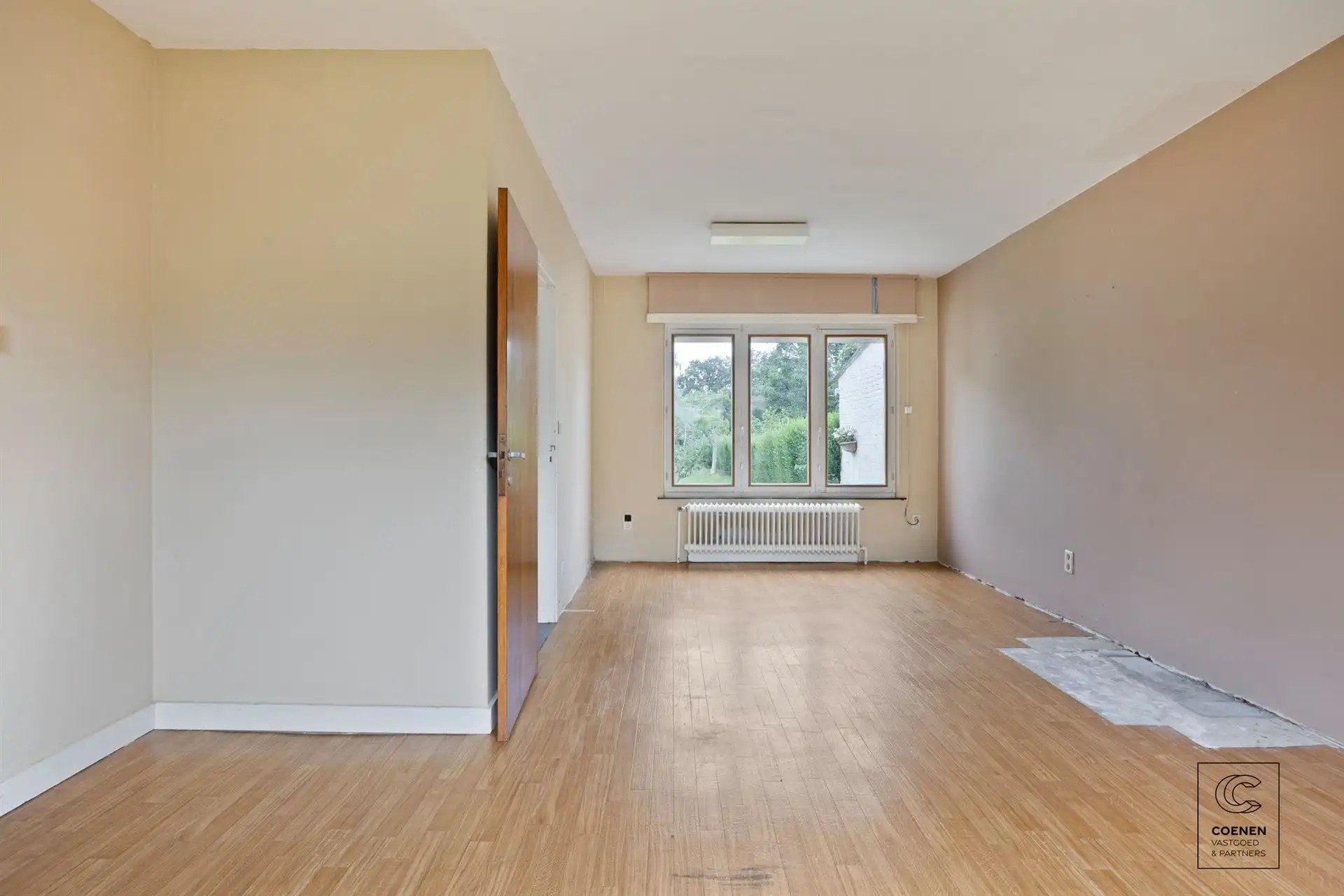 Grondig te renoveren woning op een schitterende locatie! foto 4