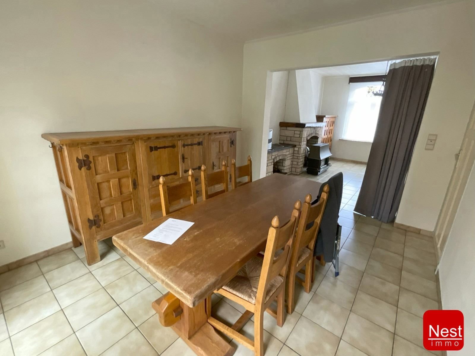 Te renoveren woning met groot potentieel foto 4