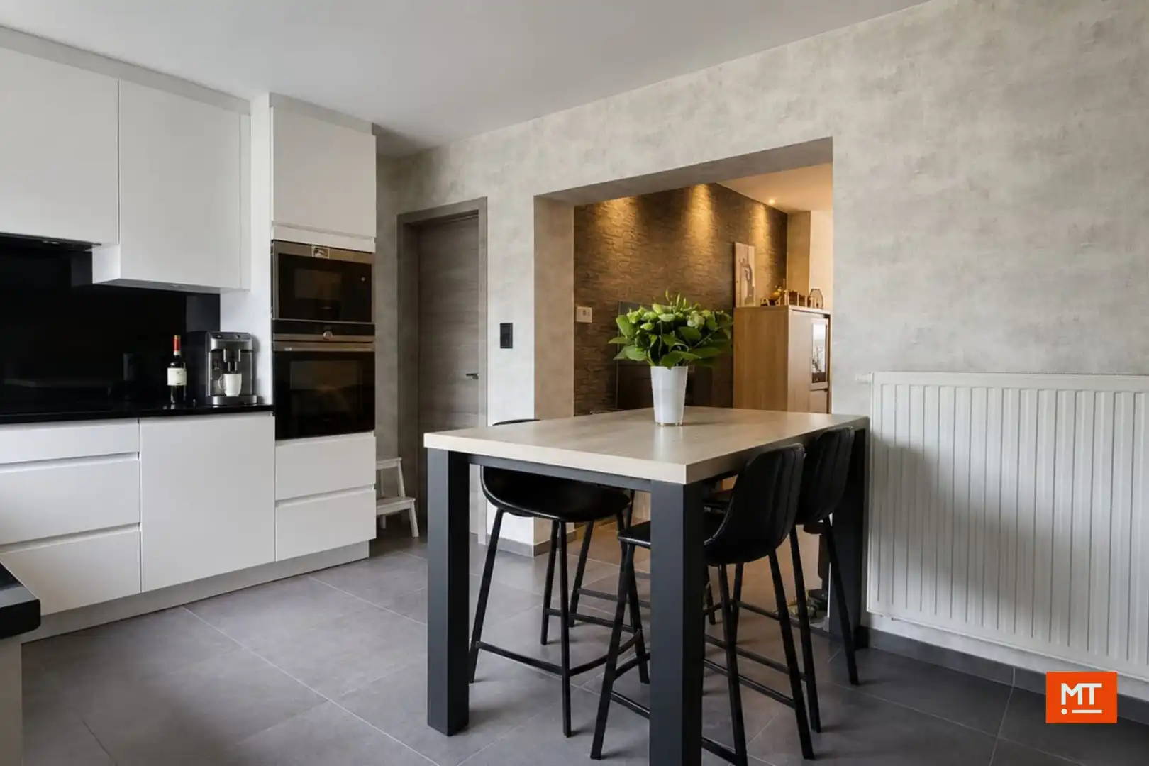 Halfopen woning te huur in centrum Zonnebeke foto 4
